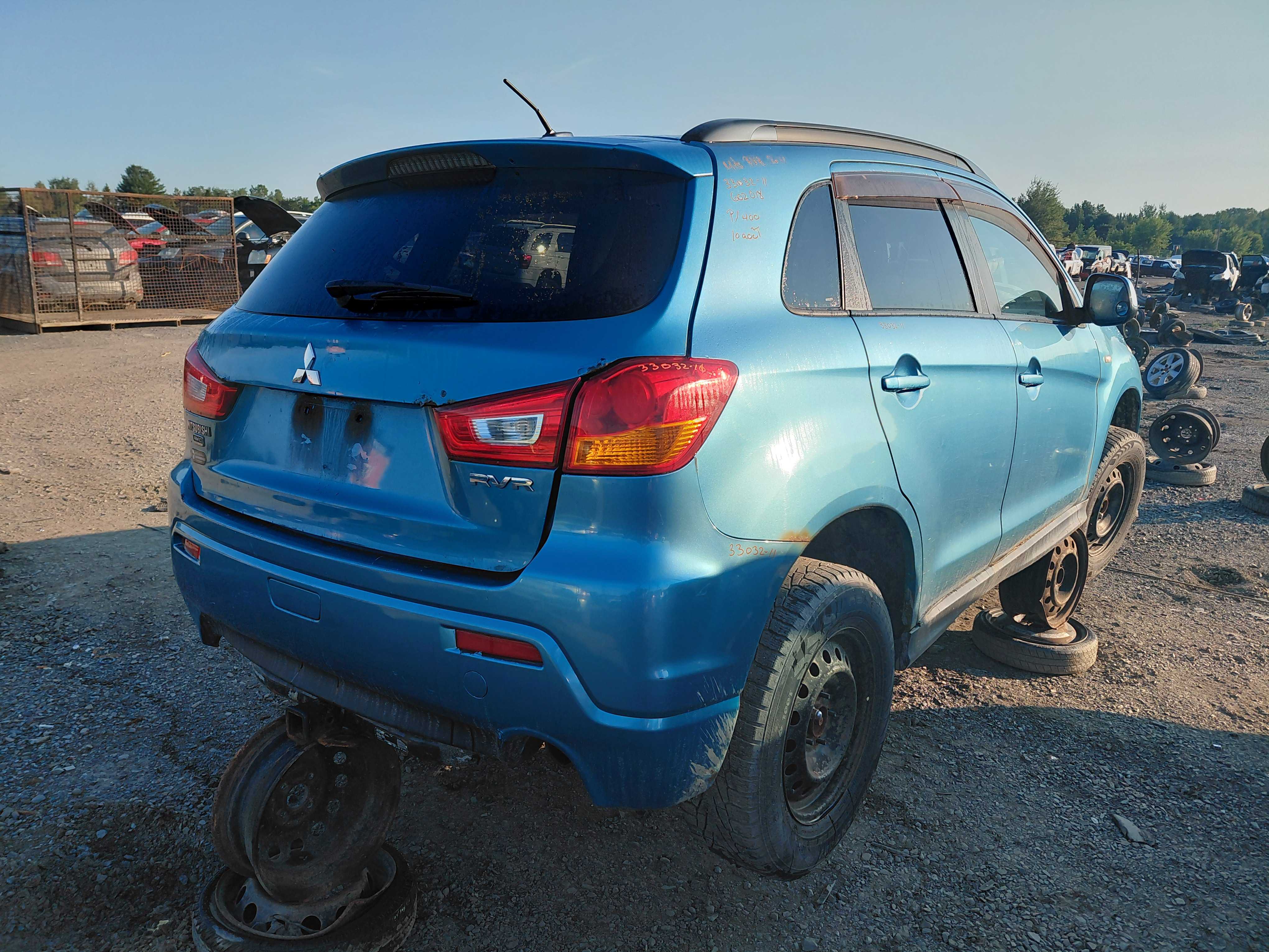 MITSUBISHI RVR 2011