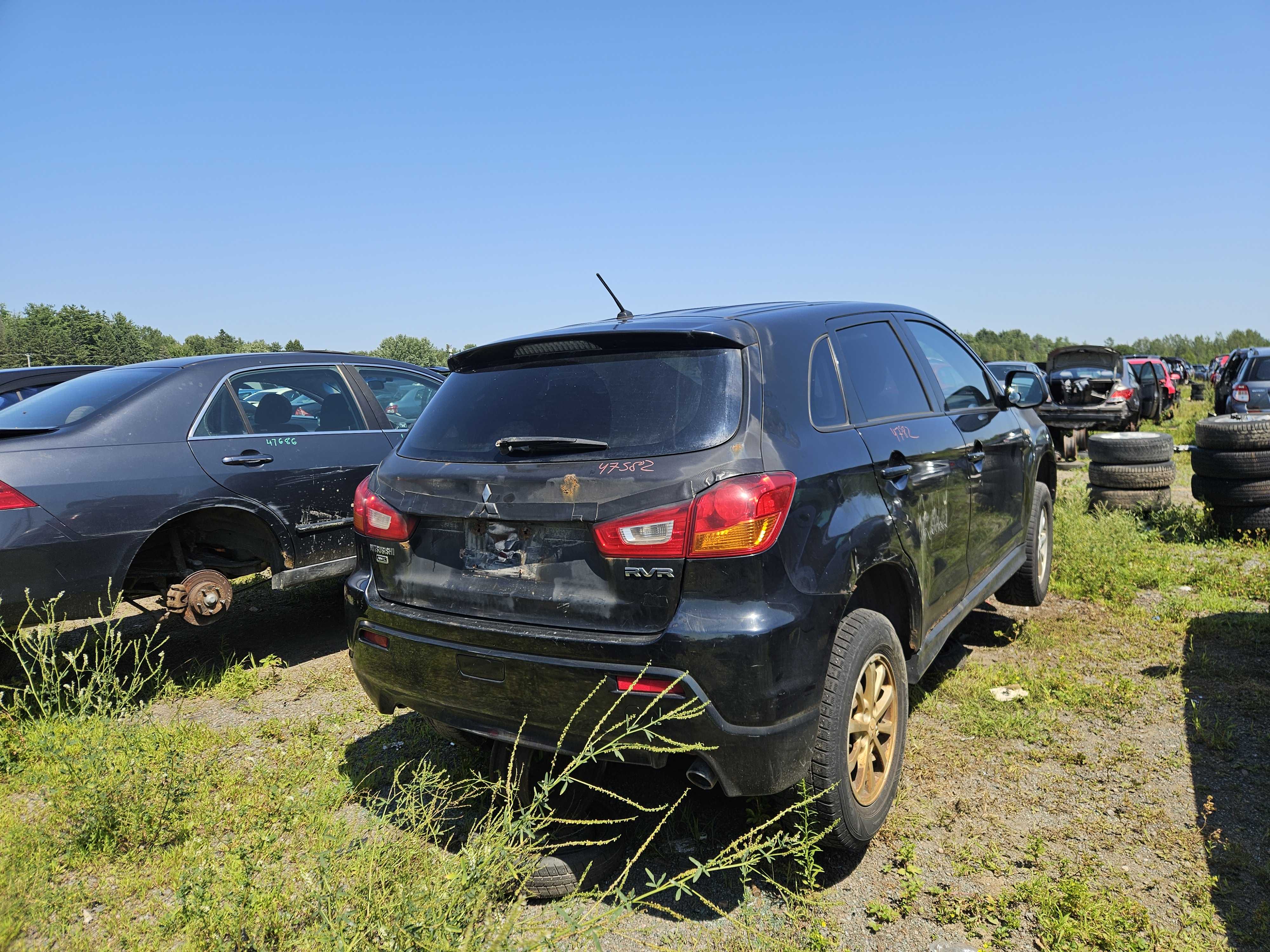 MITSUBISHI RVR 2012