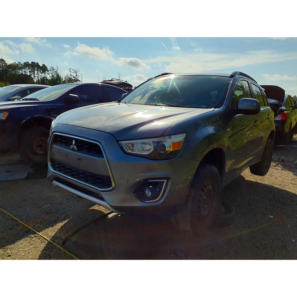 MITSUBISHI RVR 2014