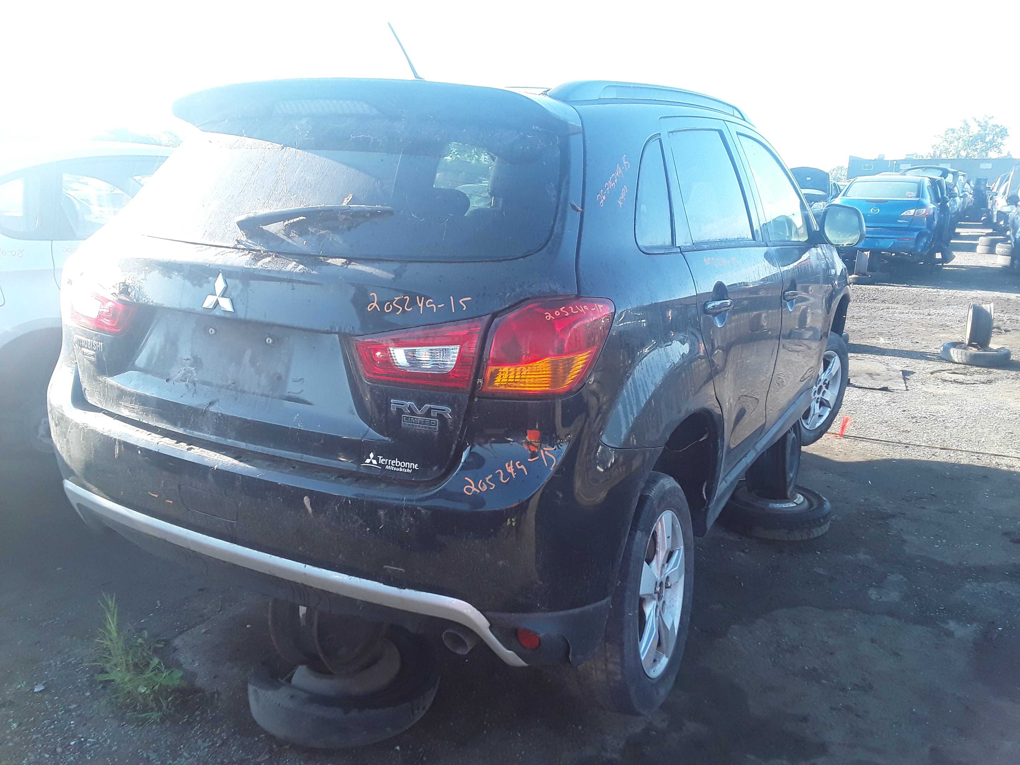 MITSUBISHI RVR 2015