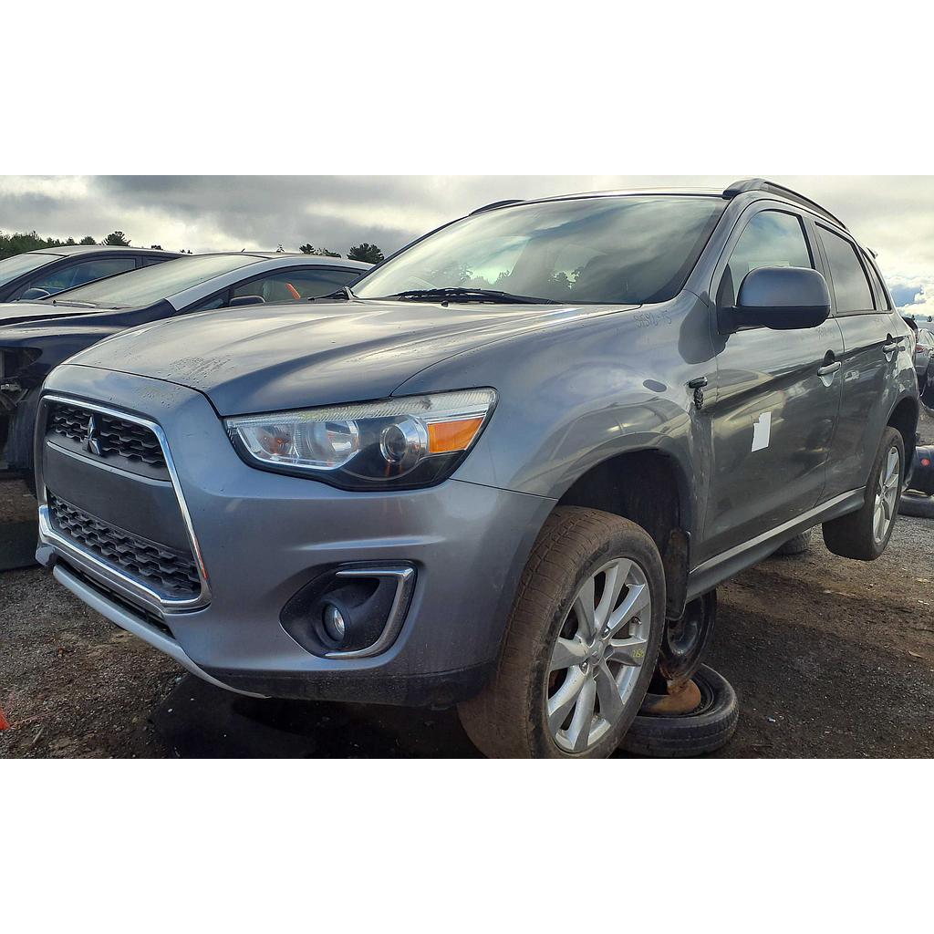 MITSUBISHI RVR 2015