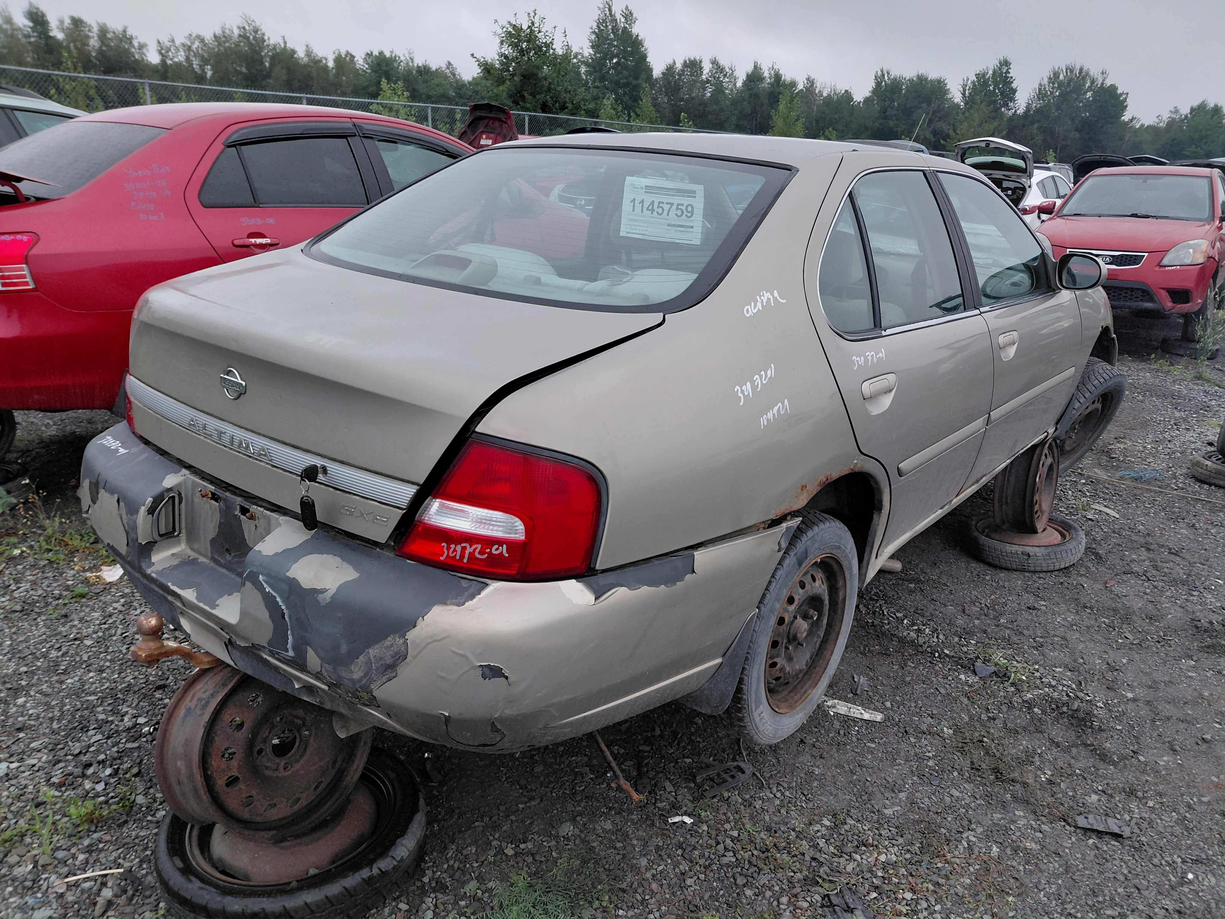 NISSAN ALTIMA 2001
