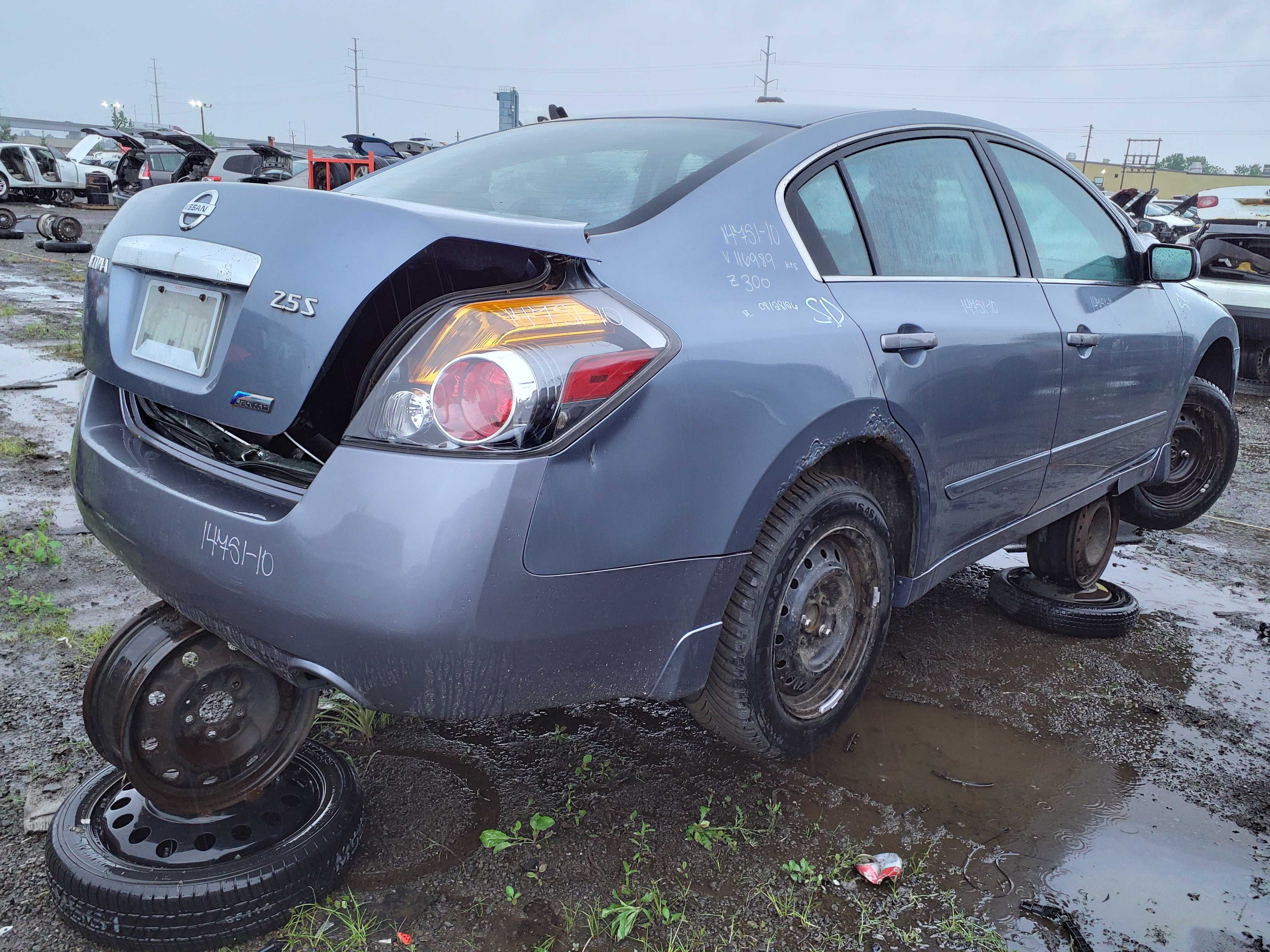 NISSAN ALTIMA 2010