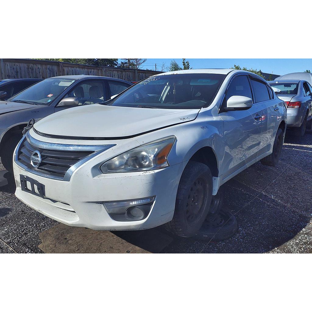 NISSAN ALTIMA 2015