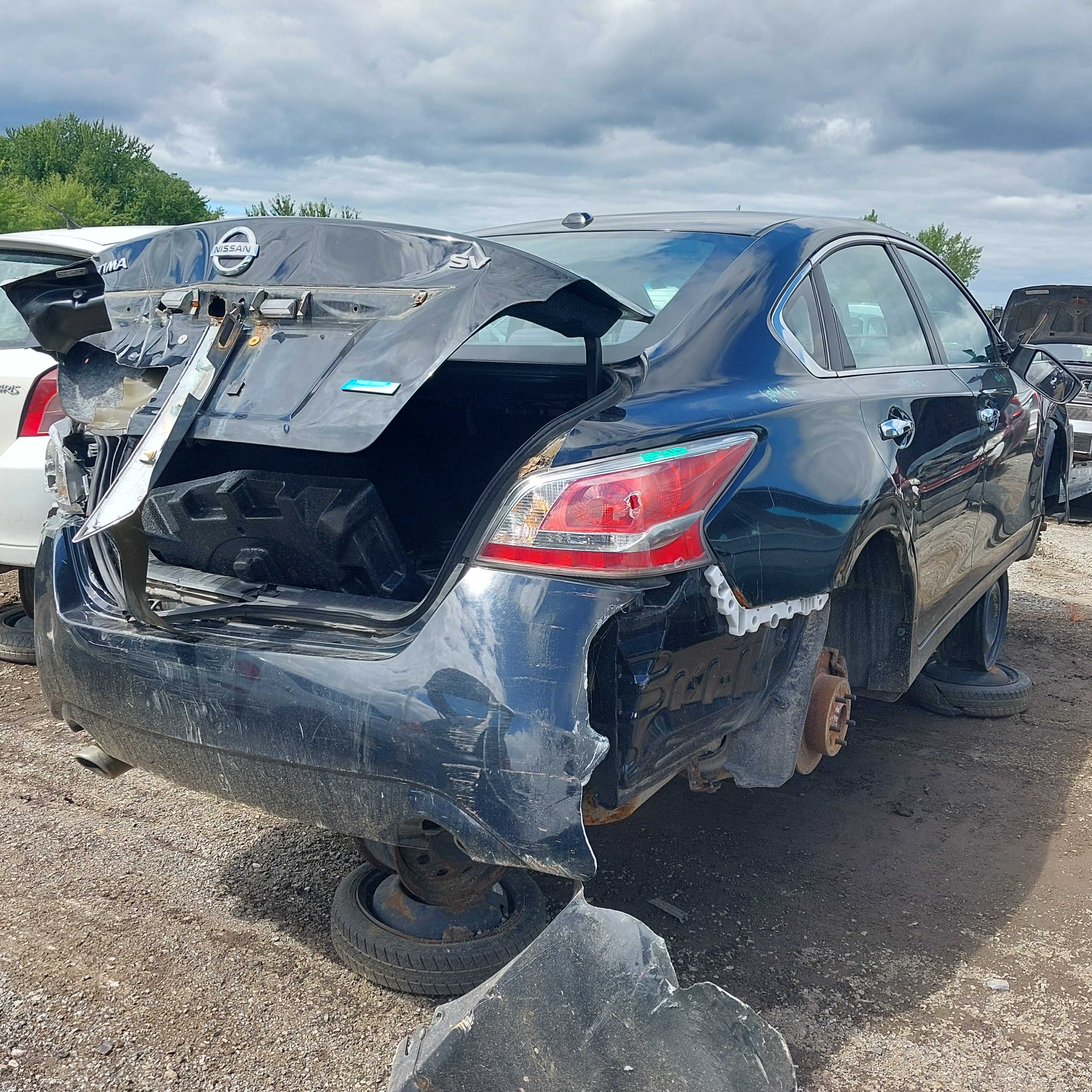 NISSAN ALTIMA 2015