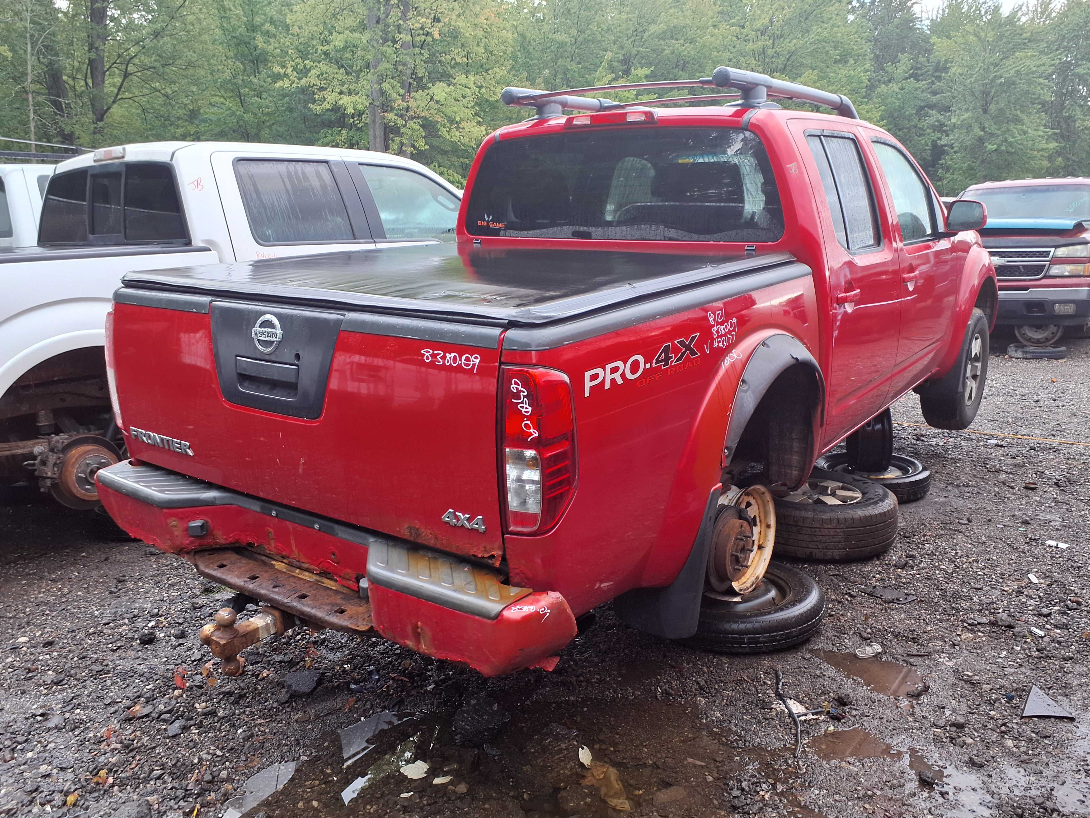 NISSAN FRONTIER 2009