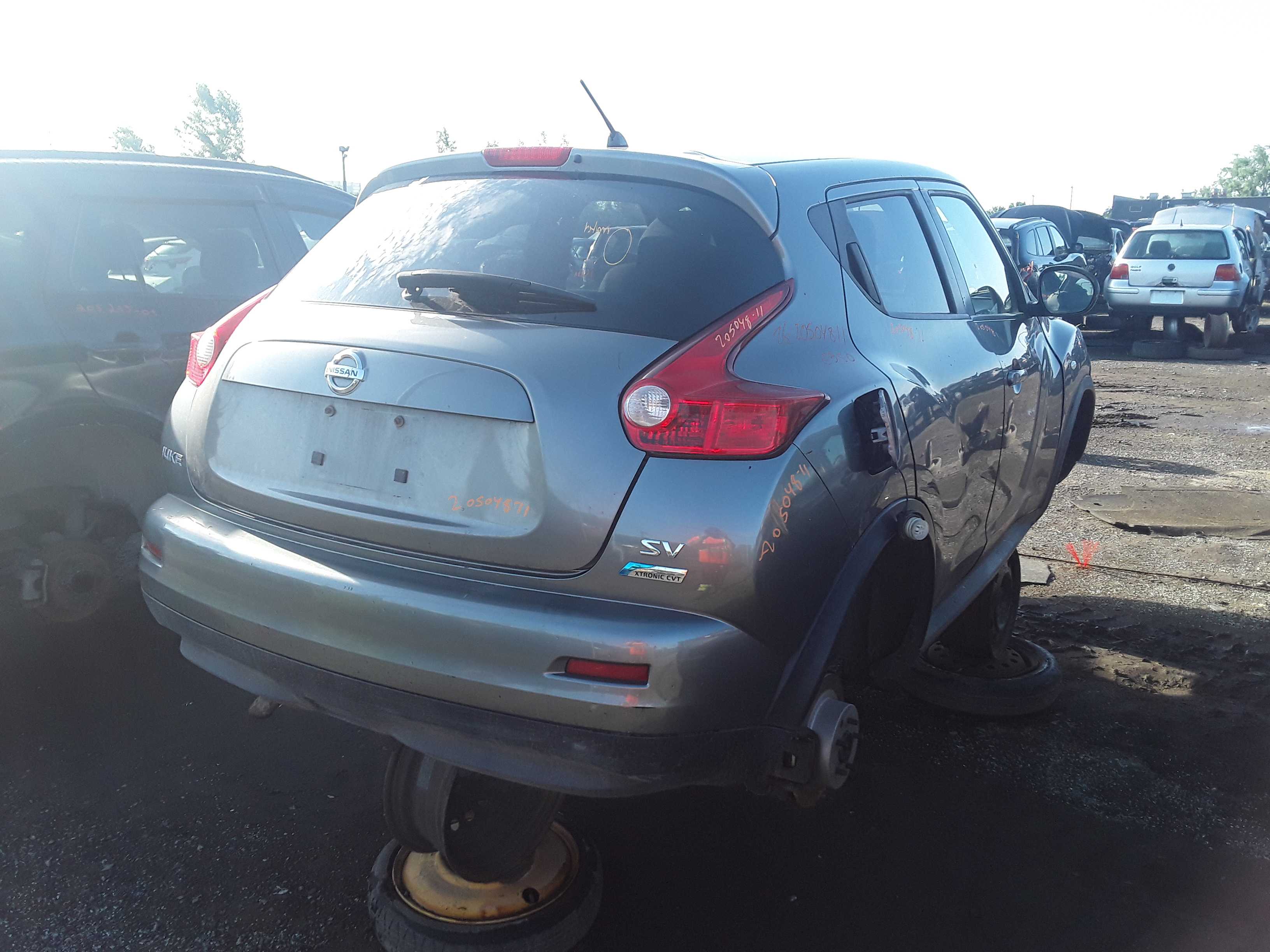 NISSAN JUKE 2011