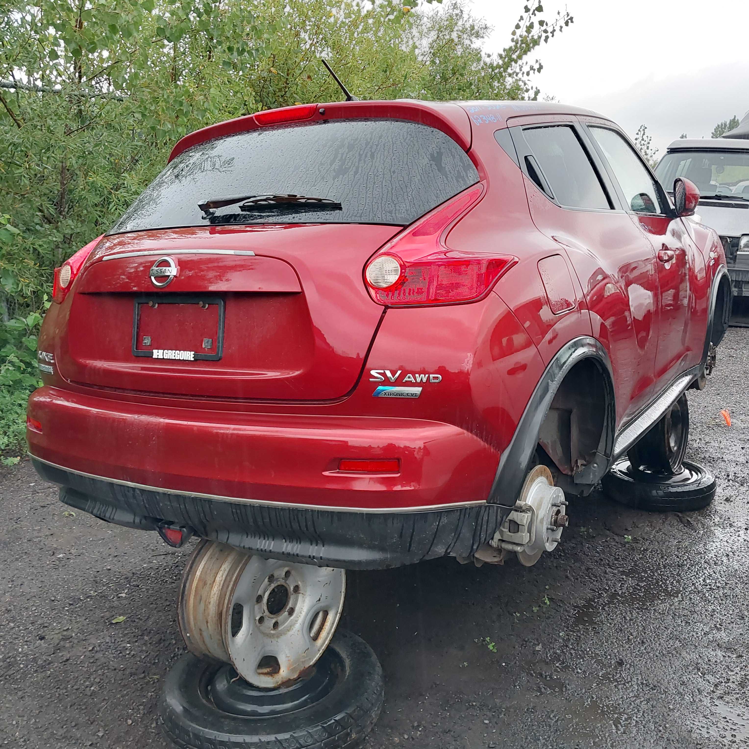 NISSAN JUKE 2011