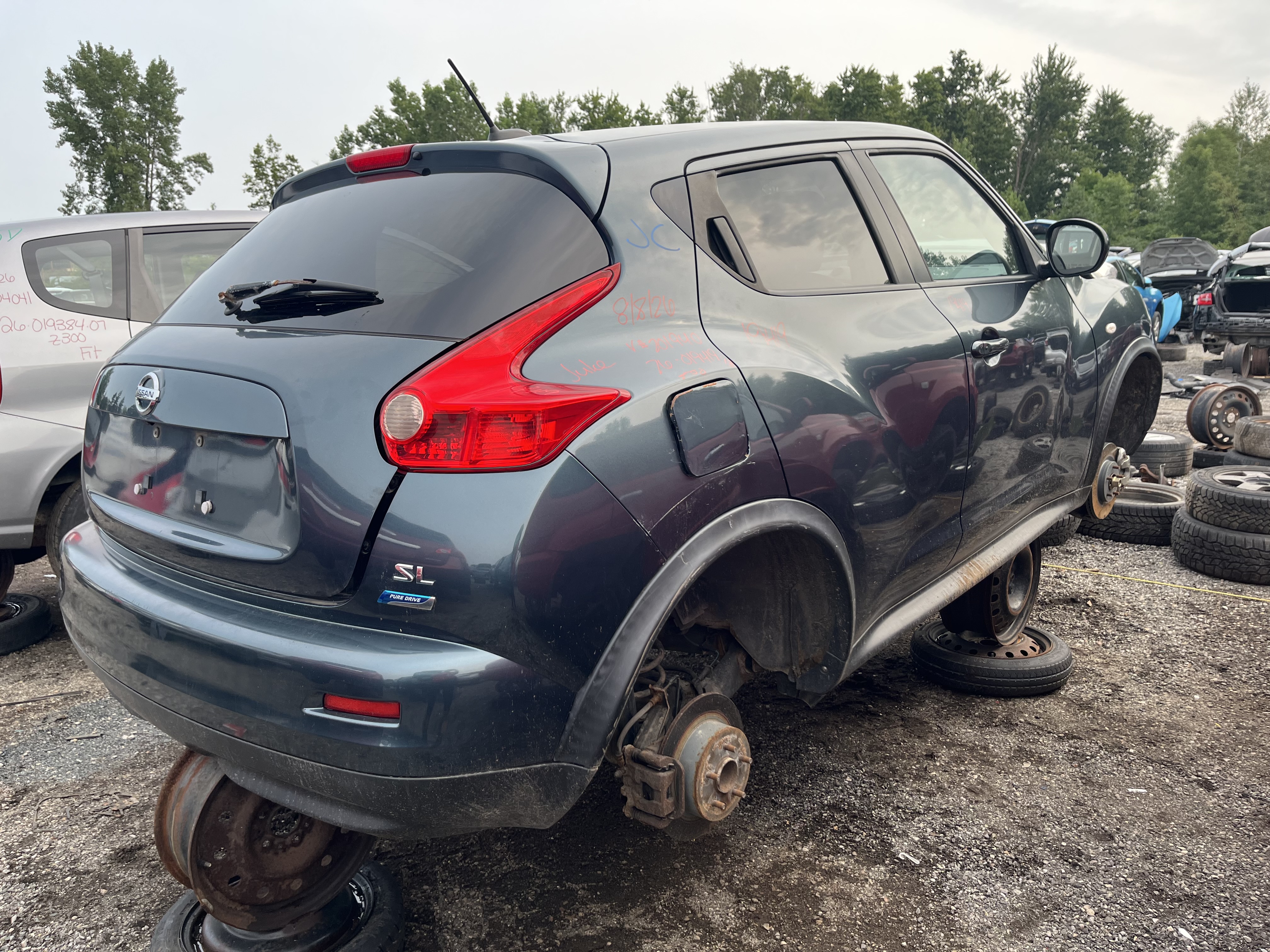 NISSAN JUKE 2013