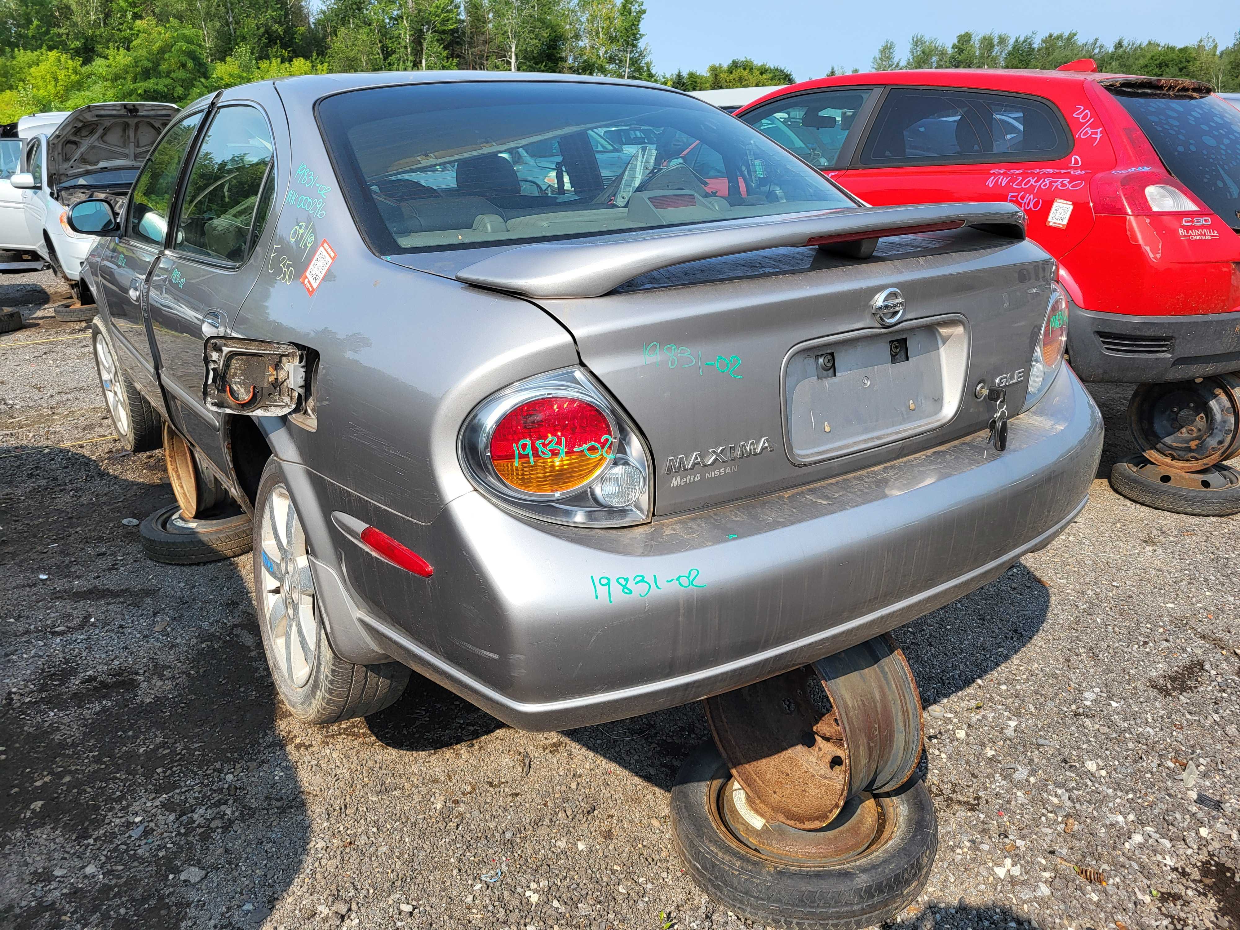 NISSAN MAXIMA 2002