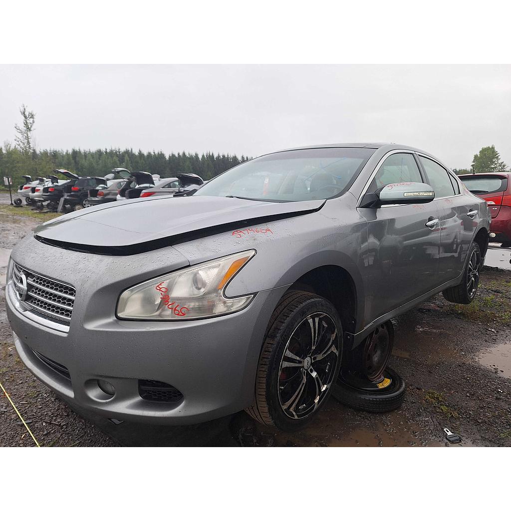 NISSAN MAXIMA 2009