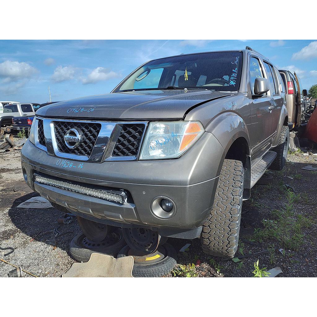 NISSAN PATHFINDER 2006