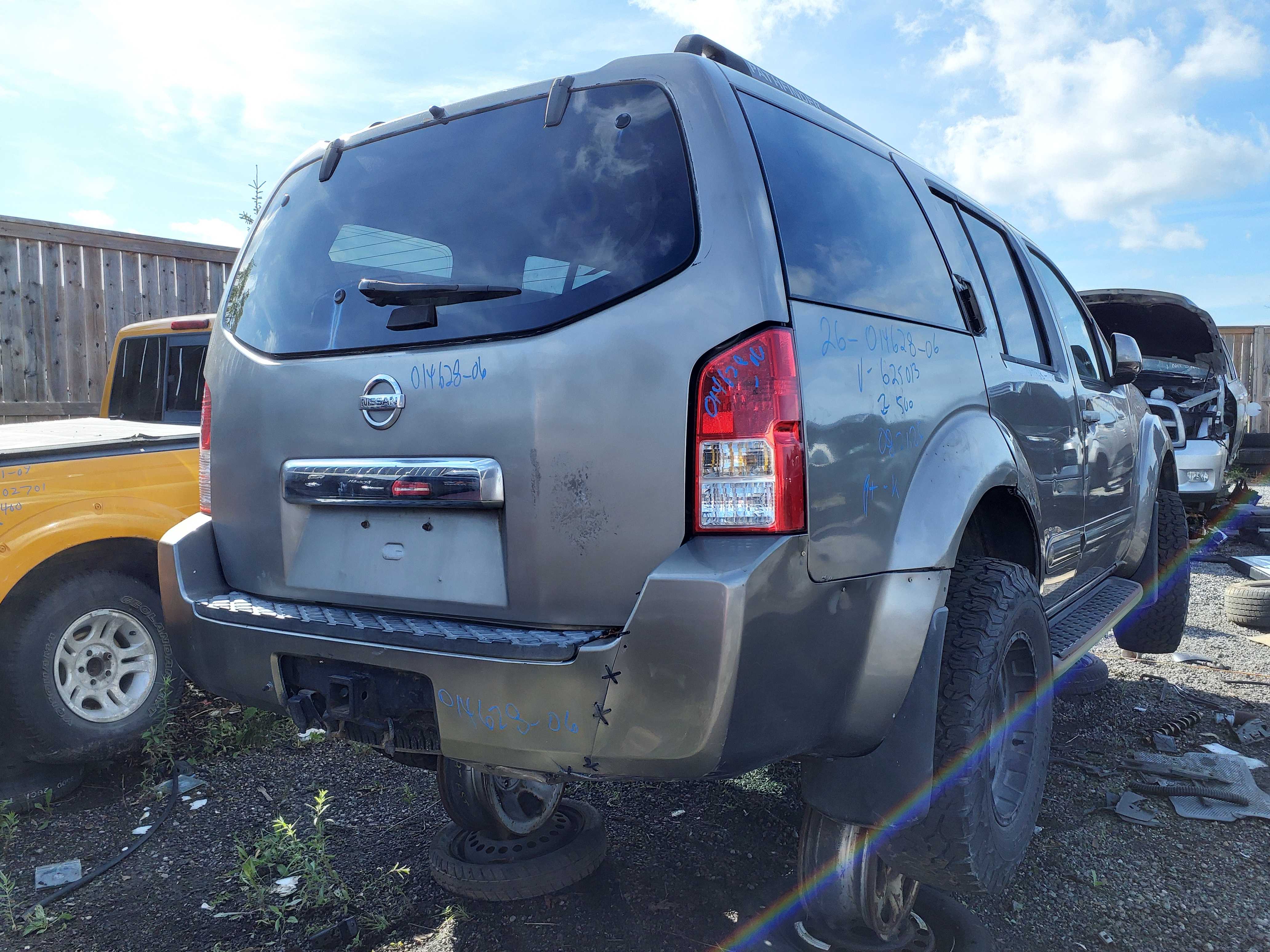 NISSAN PATHFINDER 2006