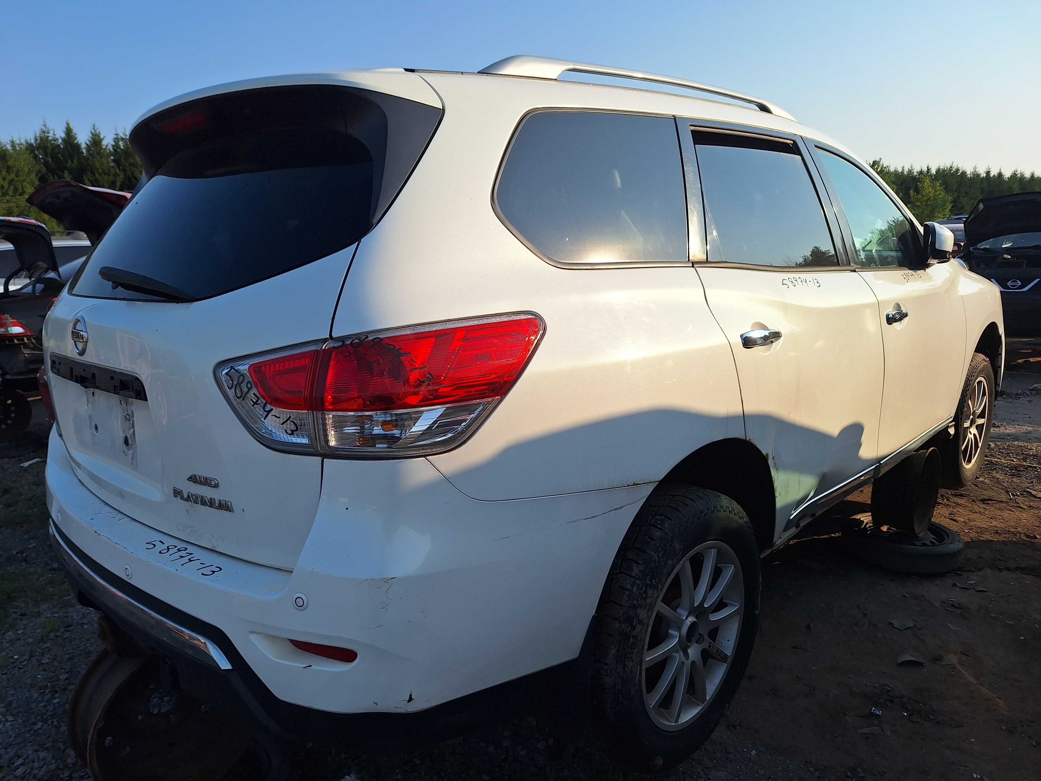 NISSAN PATHFINDER 2013