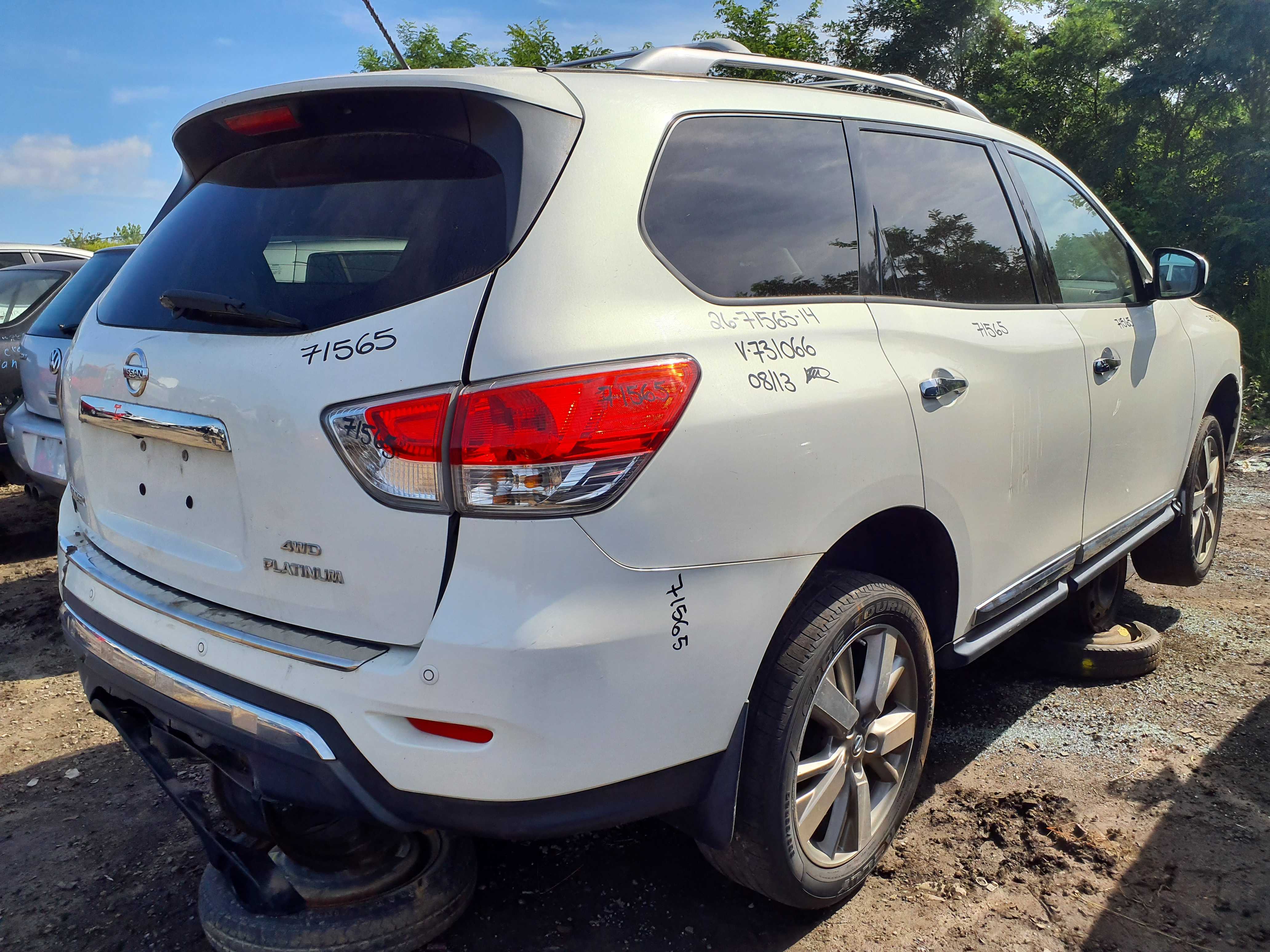 NISSAN PATHFINDER 2014