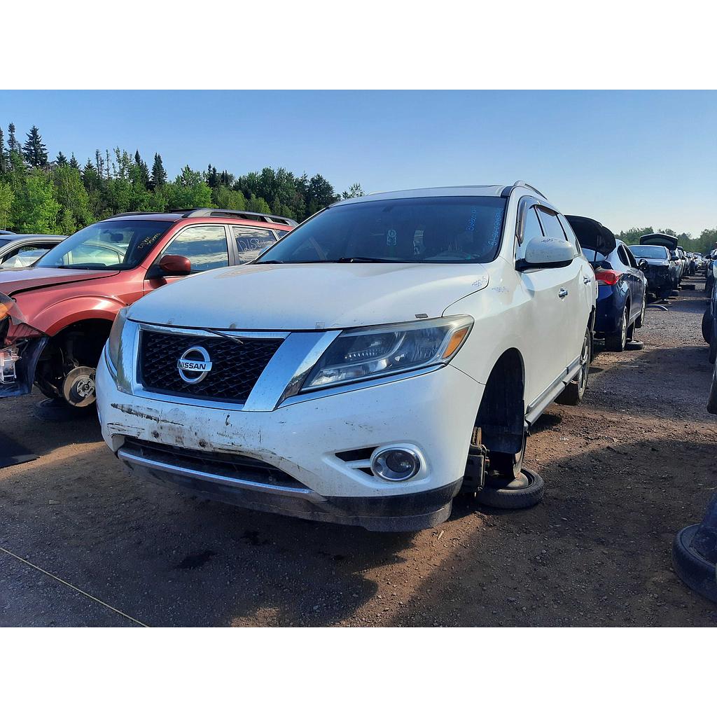 NISSAN PATHFINDER 2015