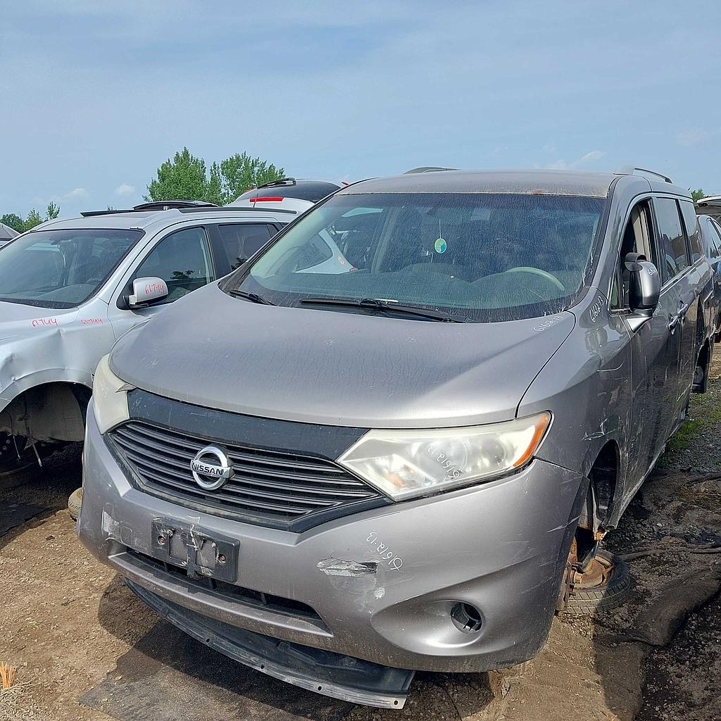 NISSAN QUEST 2013