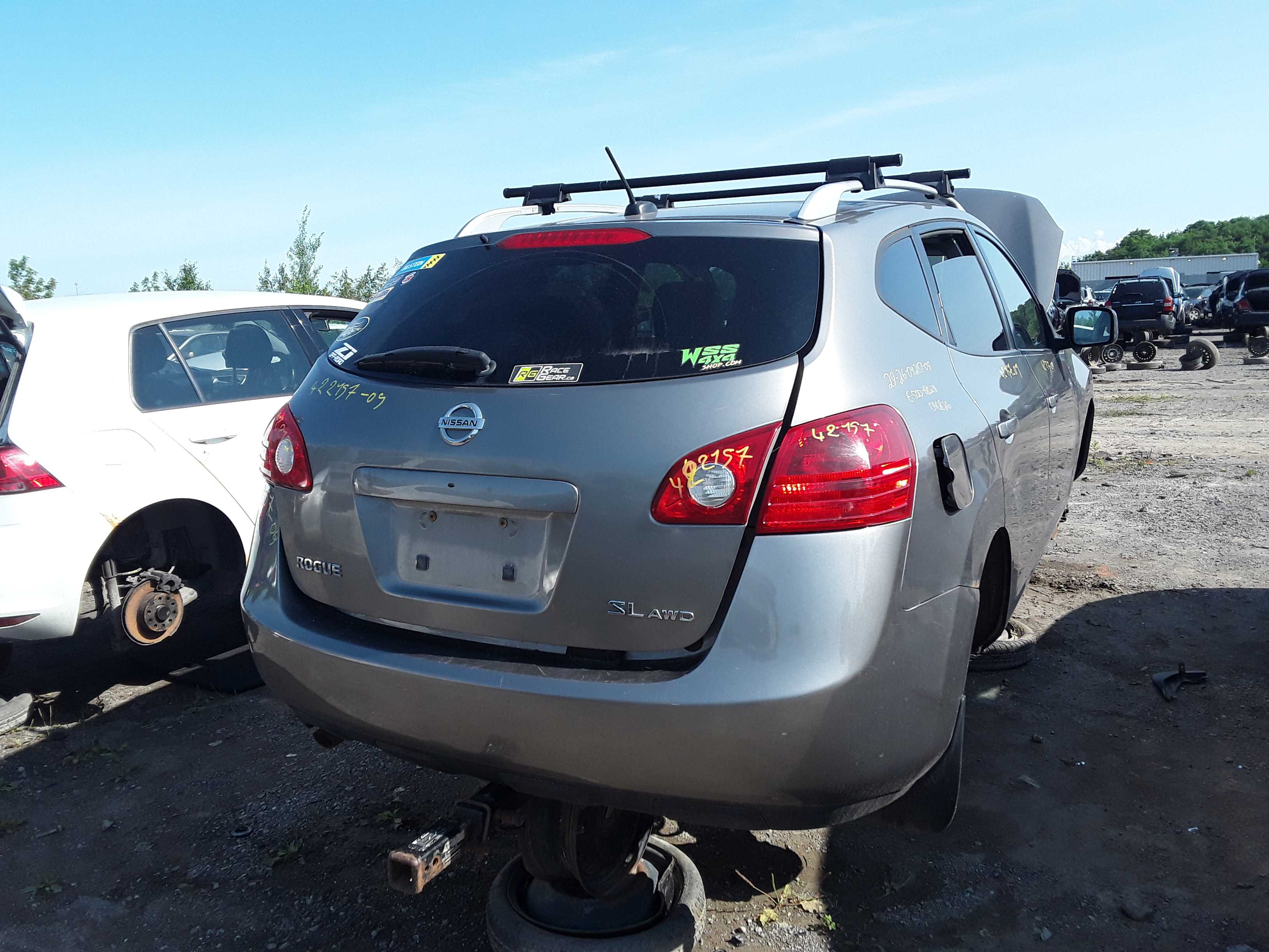 NISSAN ROGUE 2009