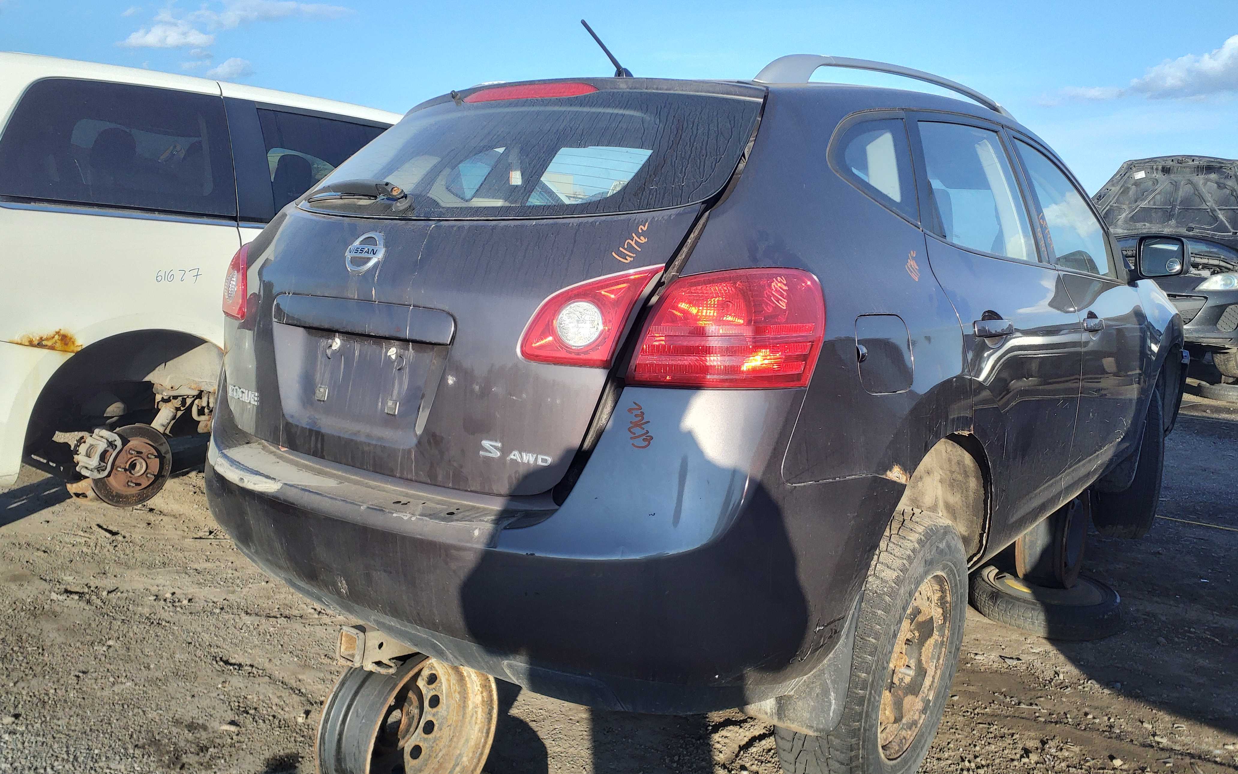 NISSAN ROGUE 2009