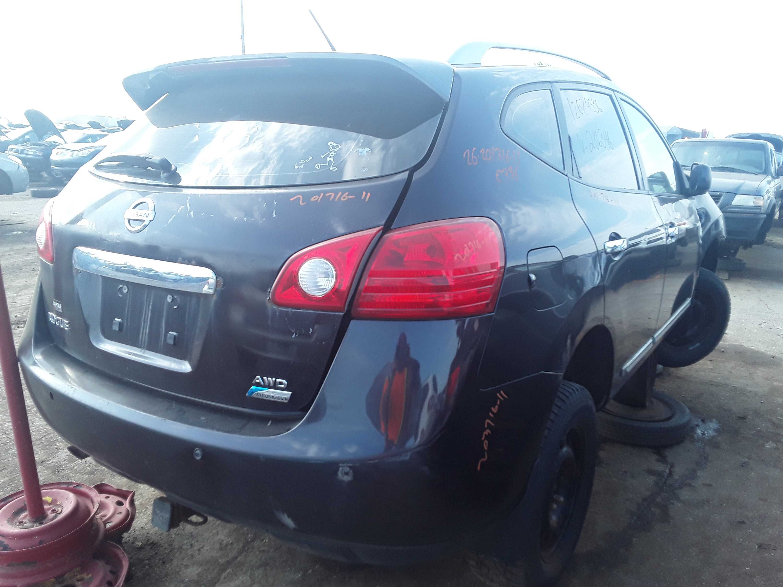 NISSAN ROGUE 2011