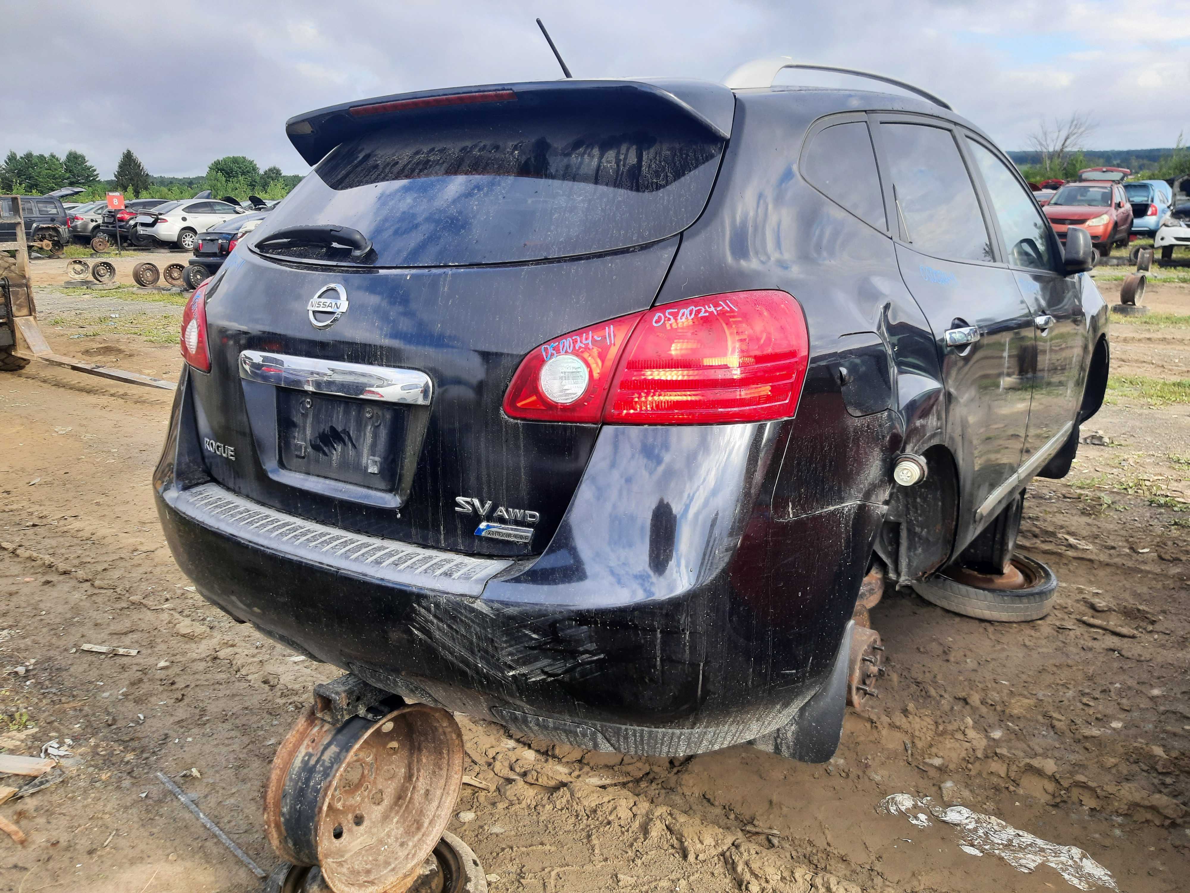 NISSAN ROGUE 2011