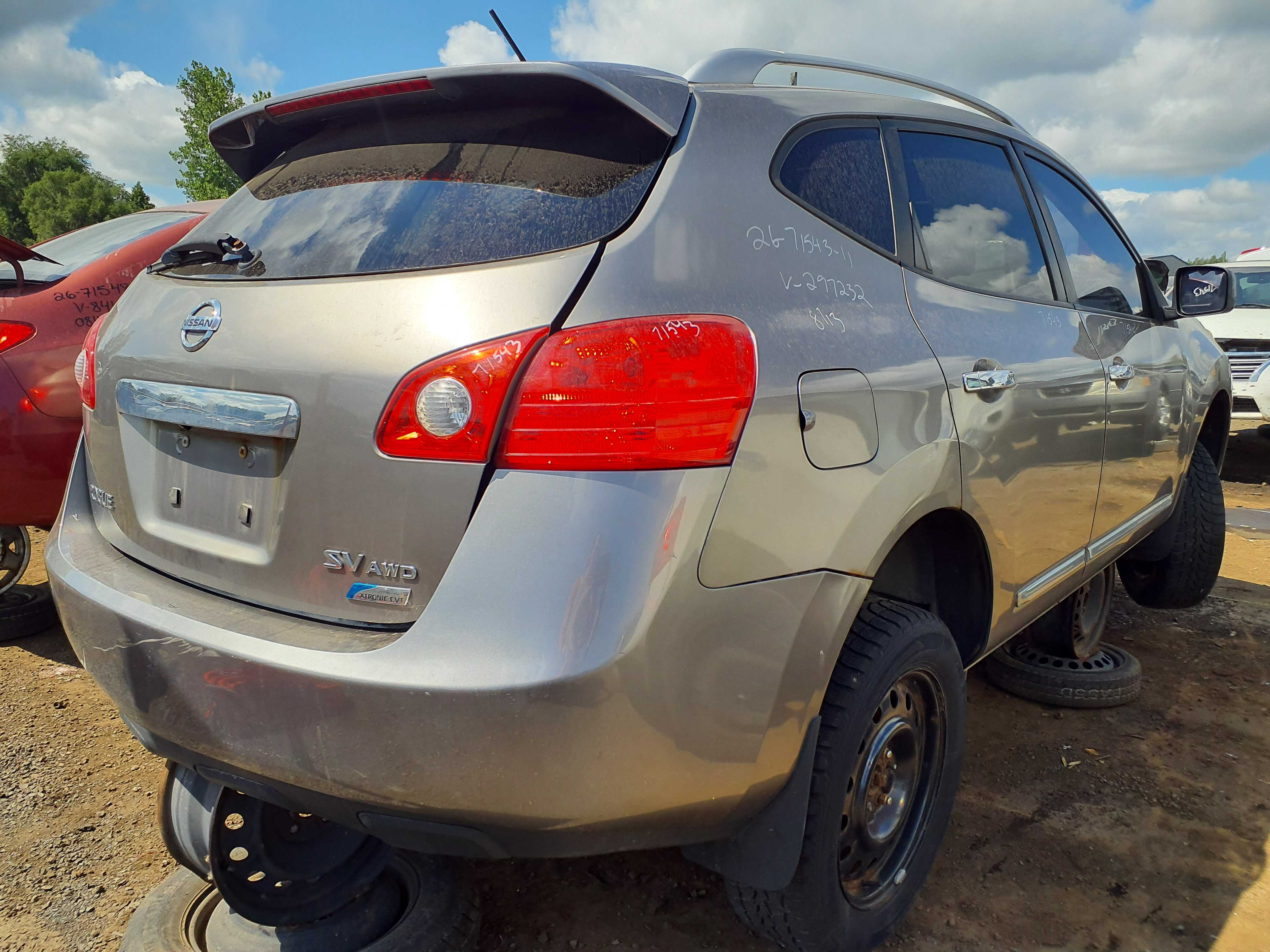NISSAN ROGUE 2011