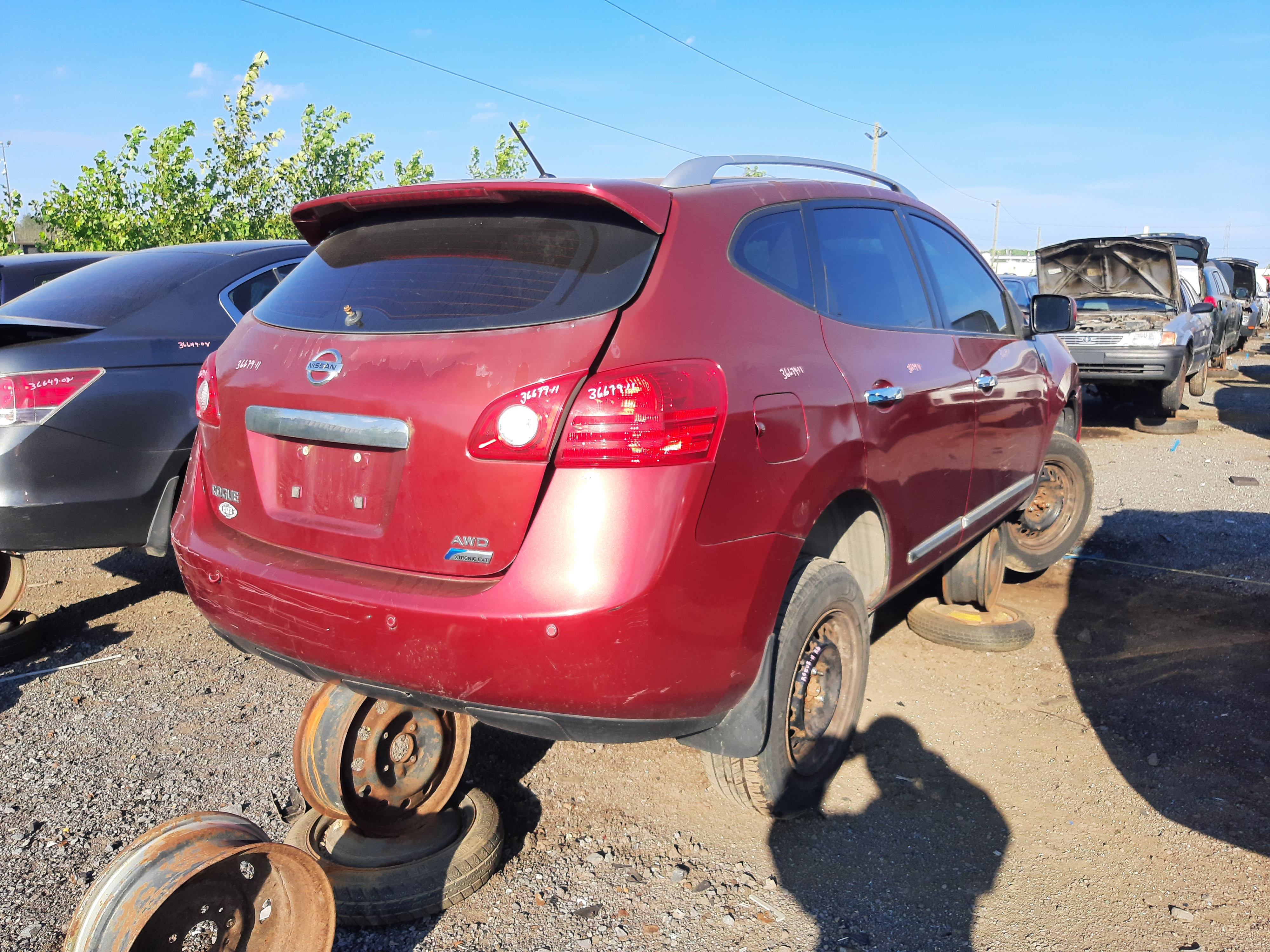 NISSAN ROGUE 2011