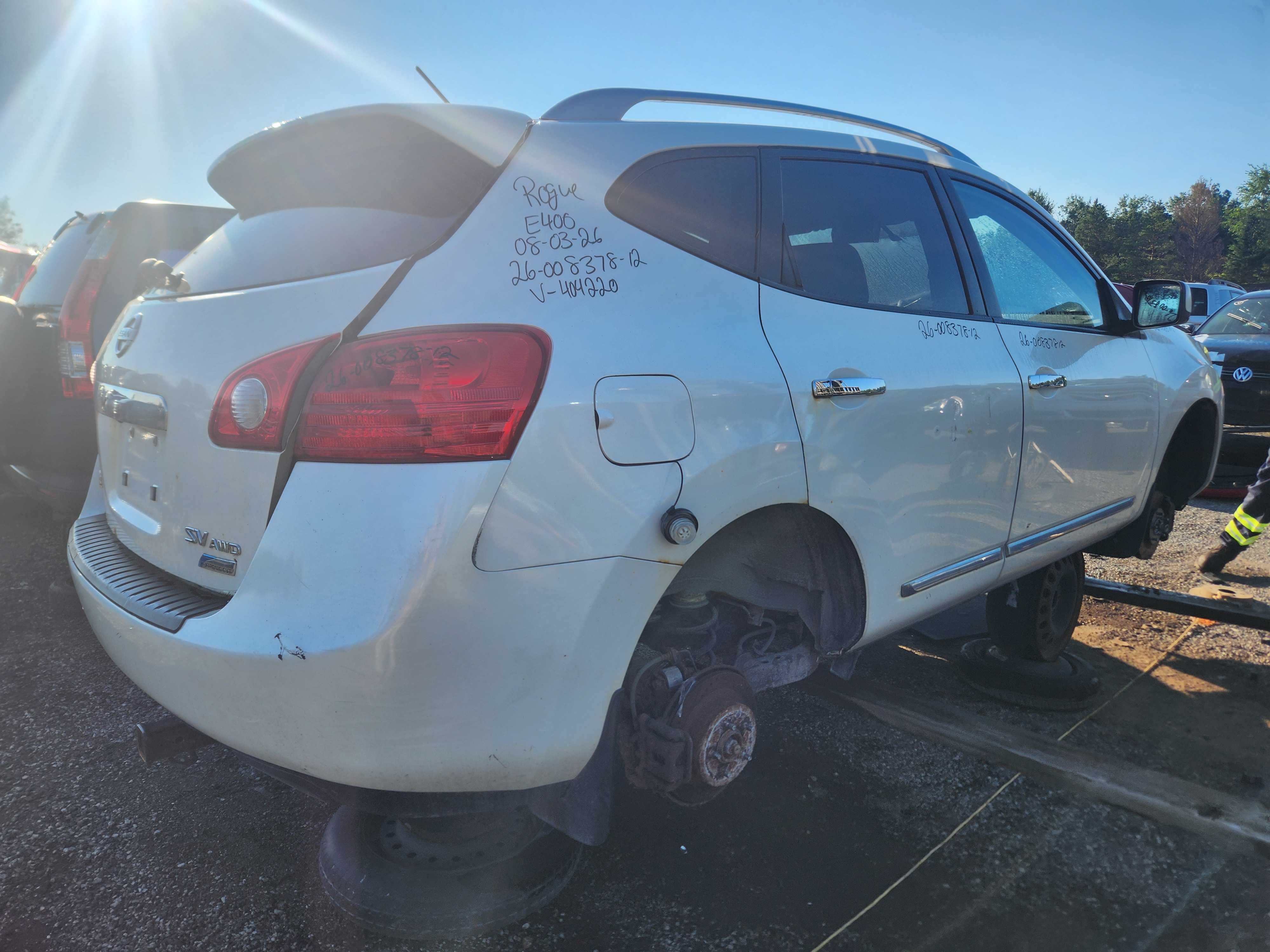 NISSAN ROGUE 2012