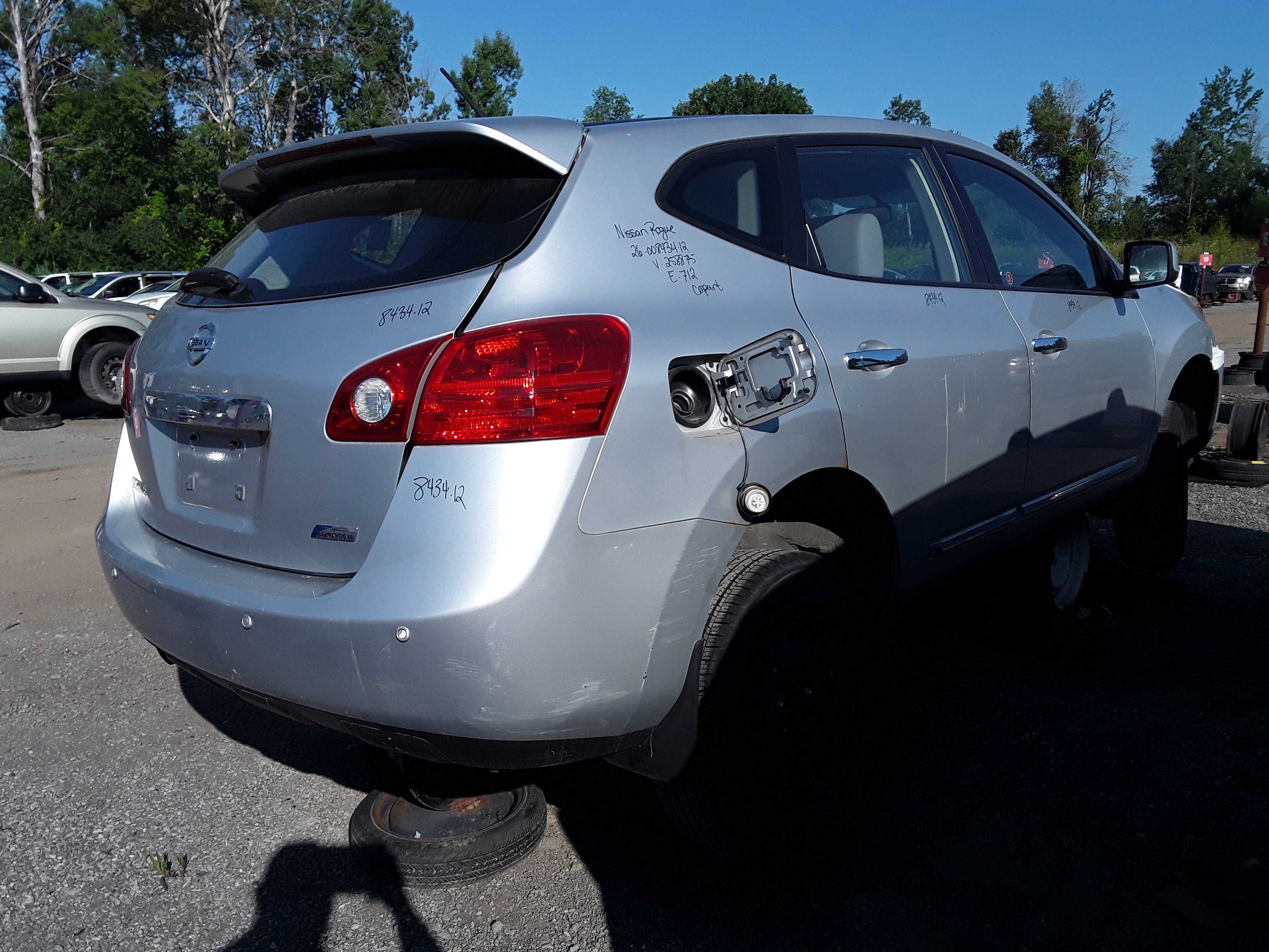 NISSAN ROGUE 2012