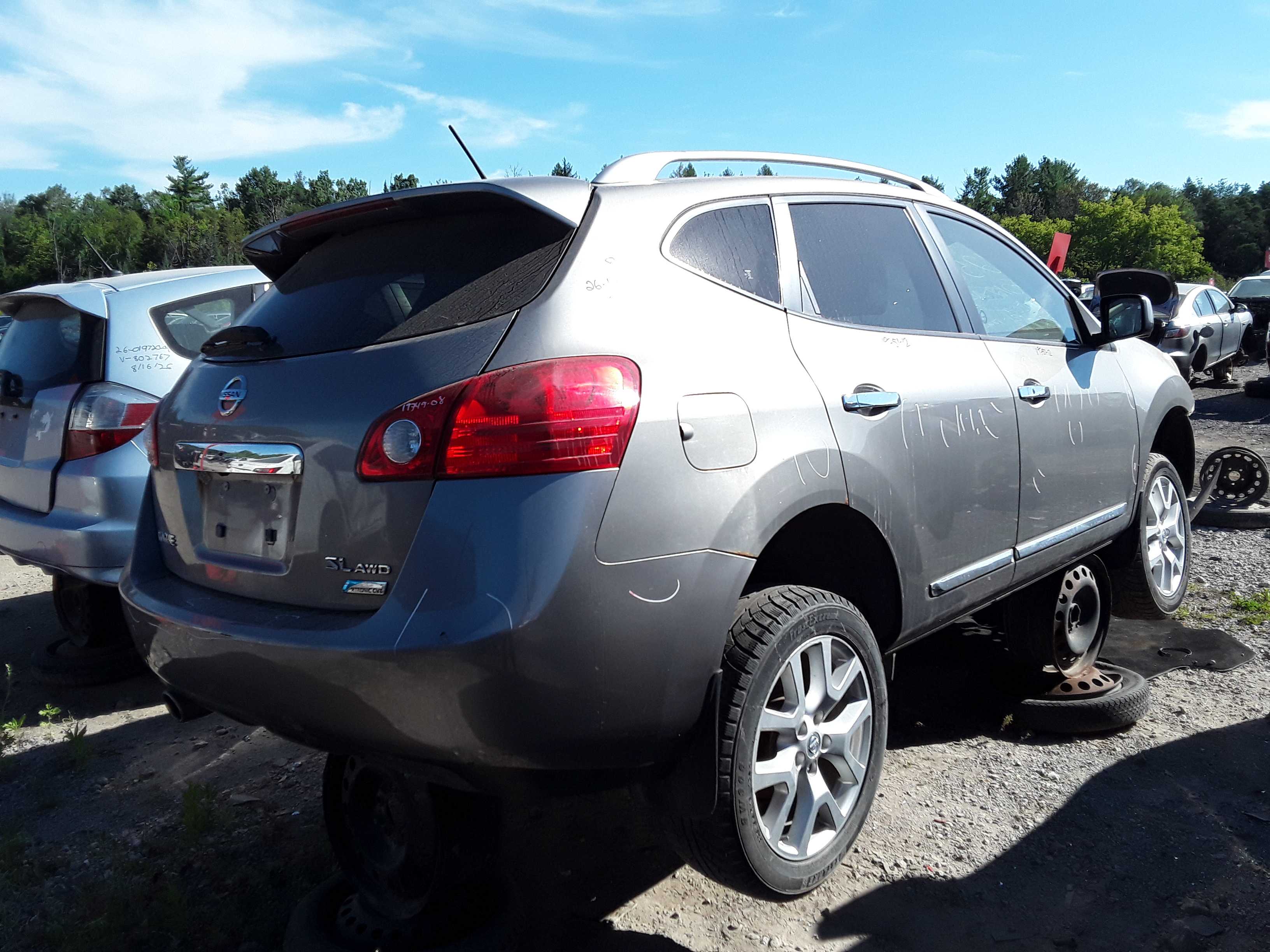NISSAN ROGUE 2012