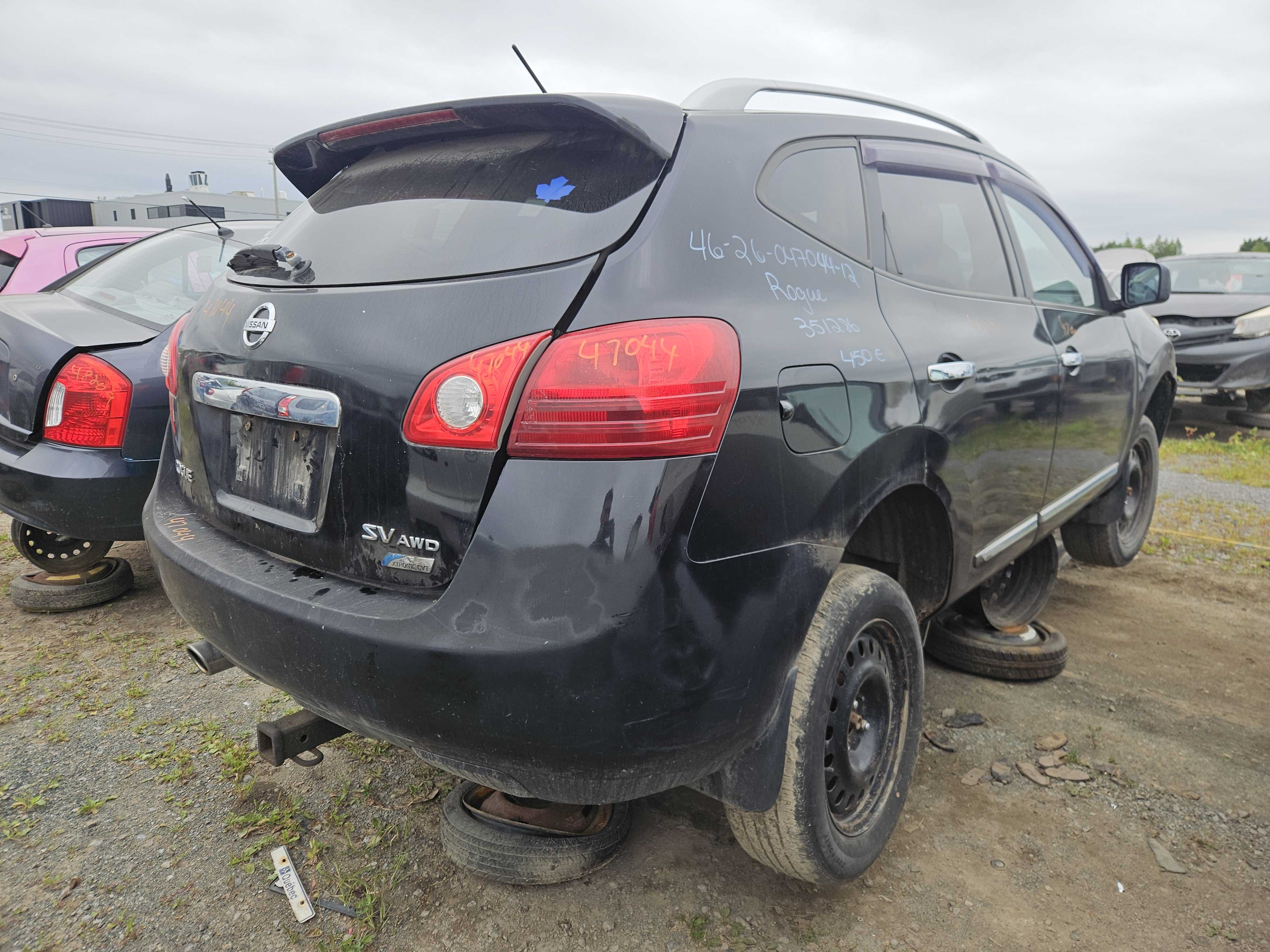 NISSAN ROGUE 2012
