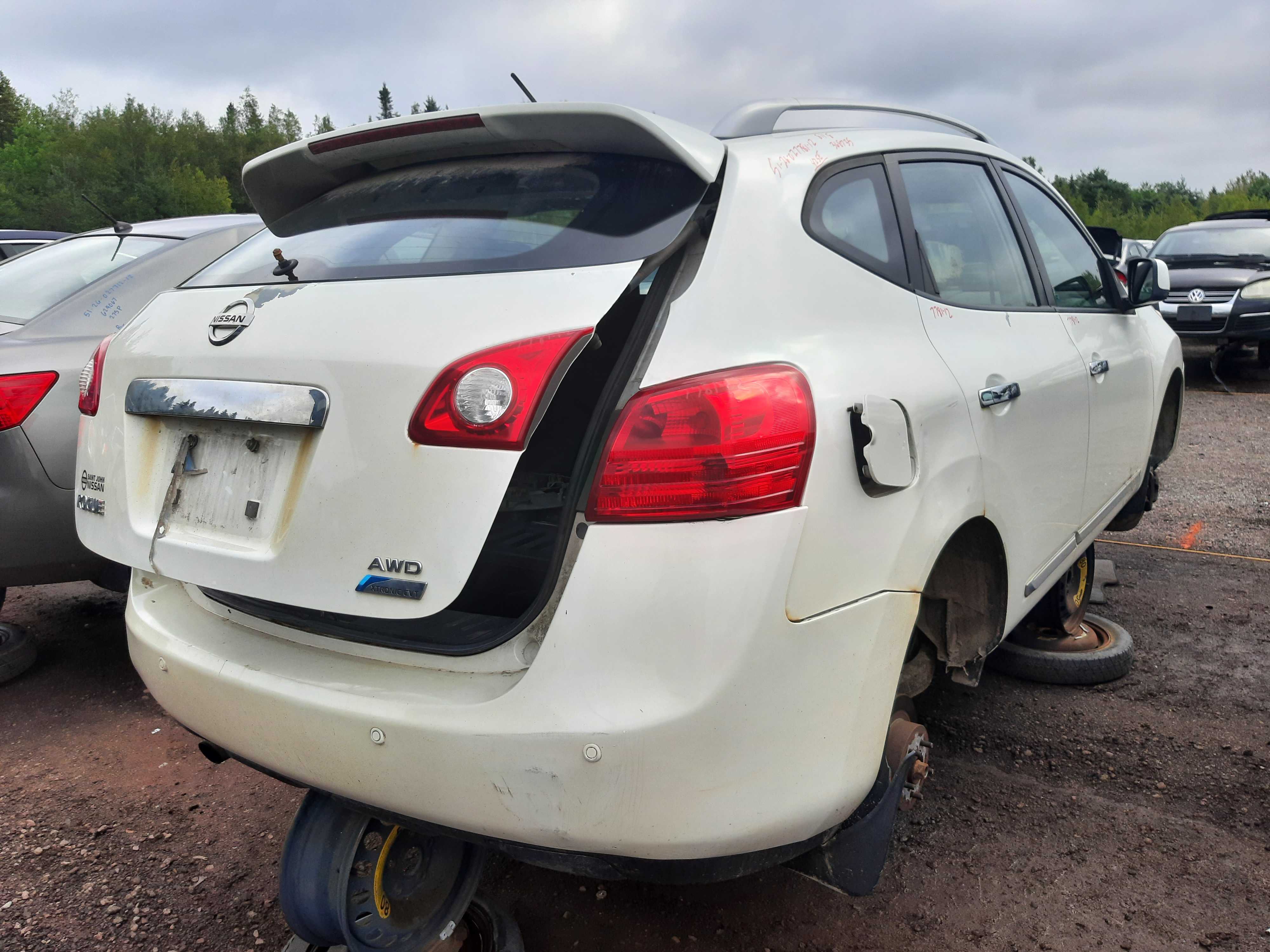 NISSAN ROGUE 2012