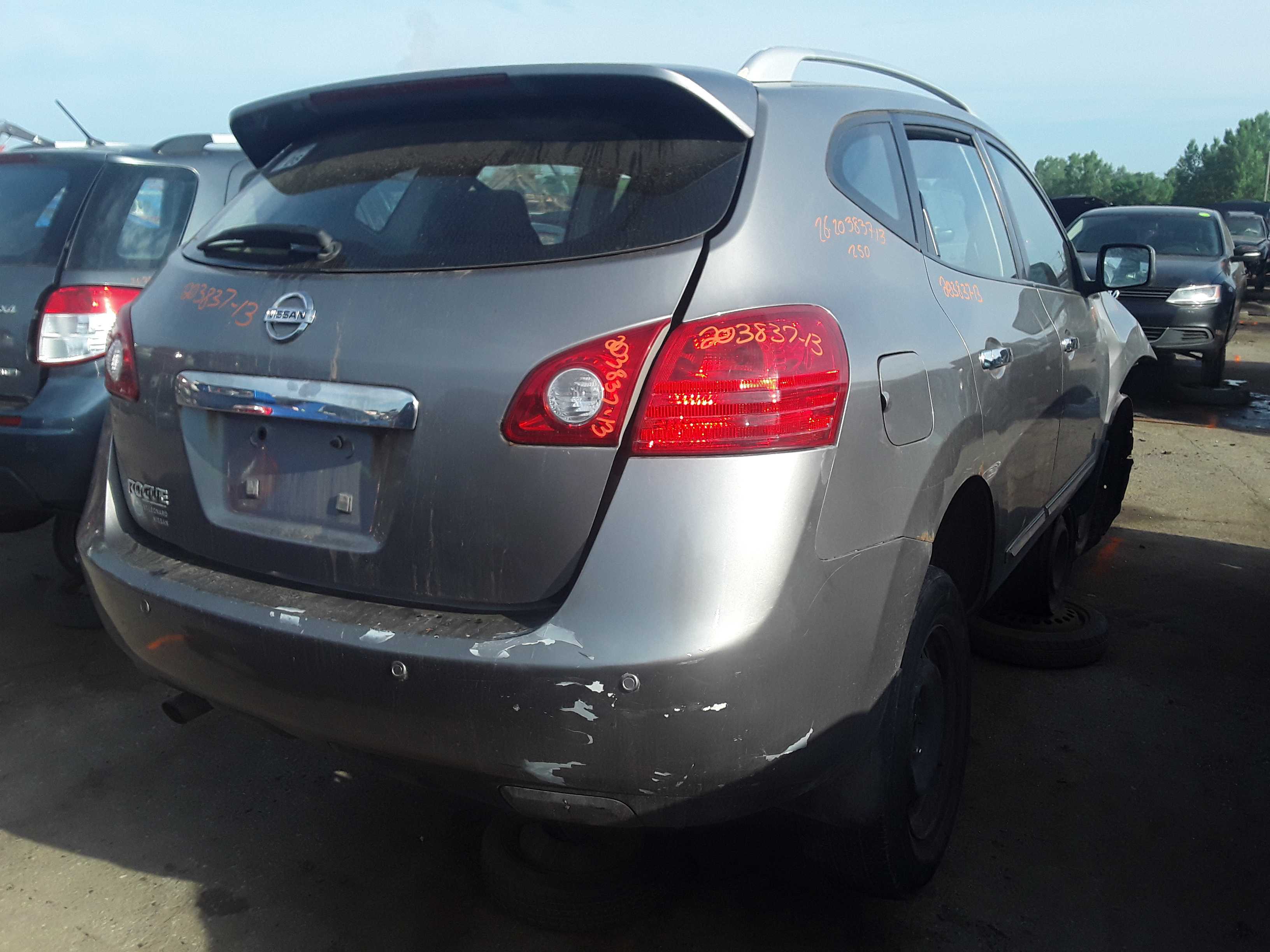 NISSAN ROGUE 2013