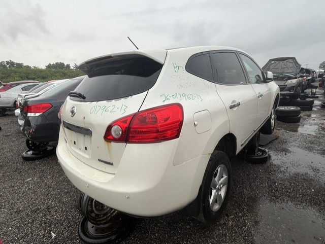NISSAN ROGUE 2013