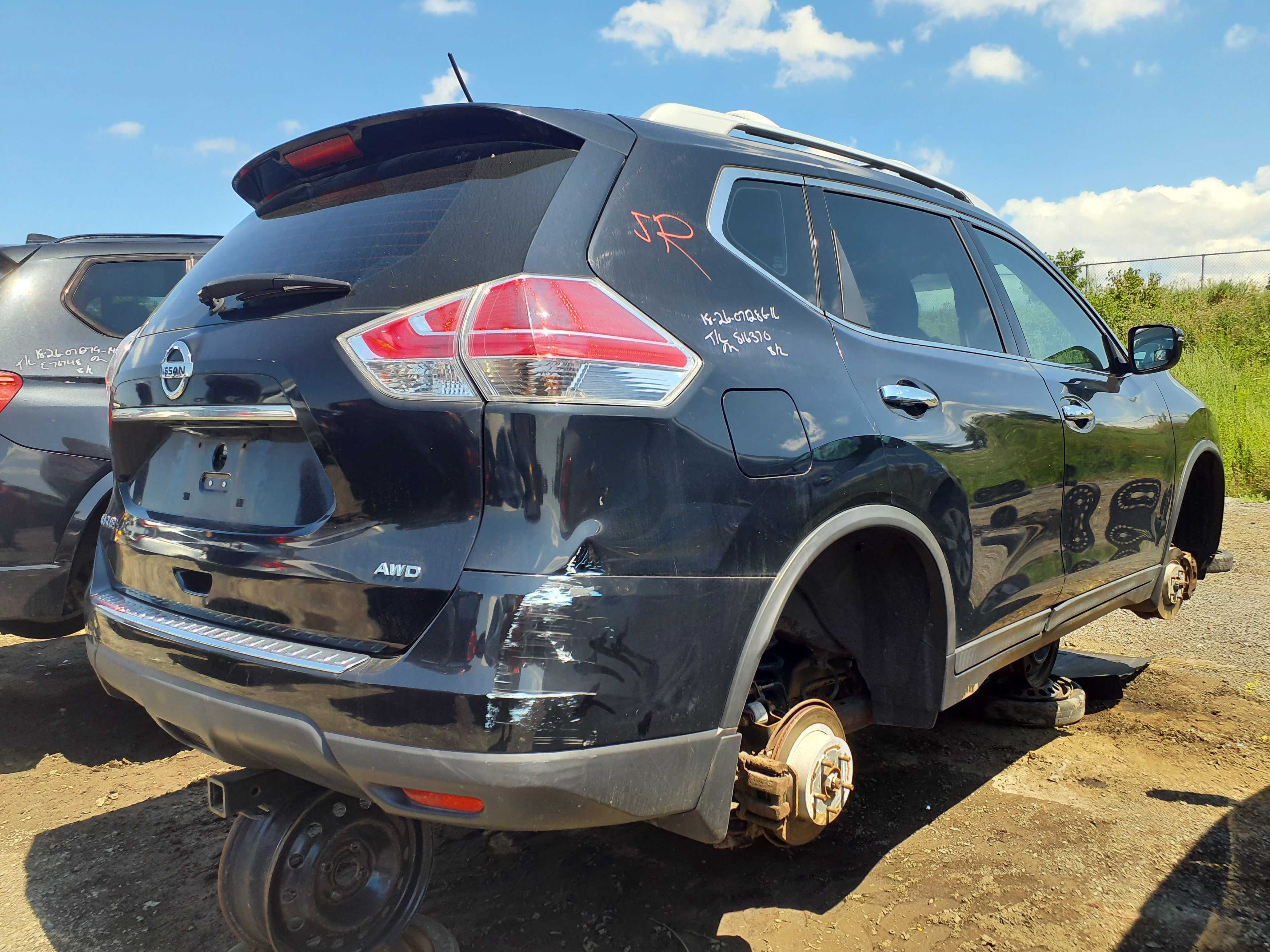 NISSAN ROGUE 2016