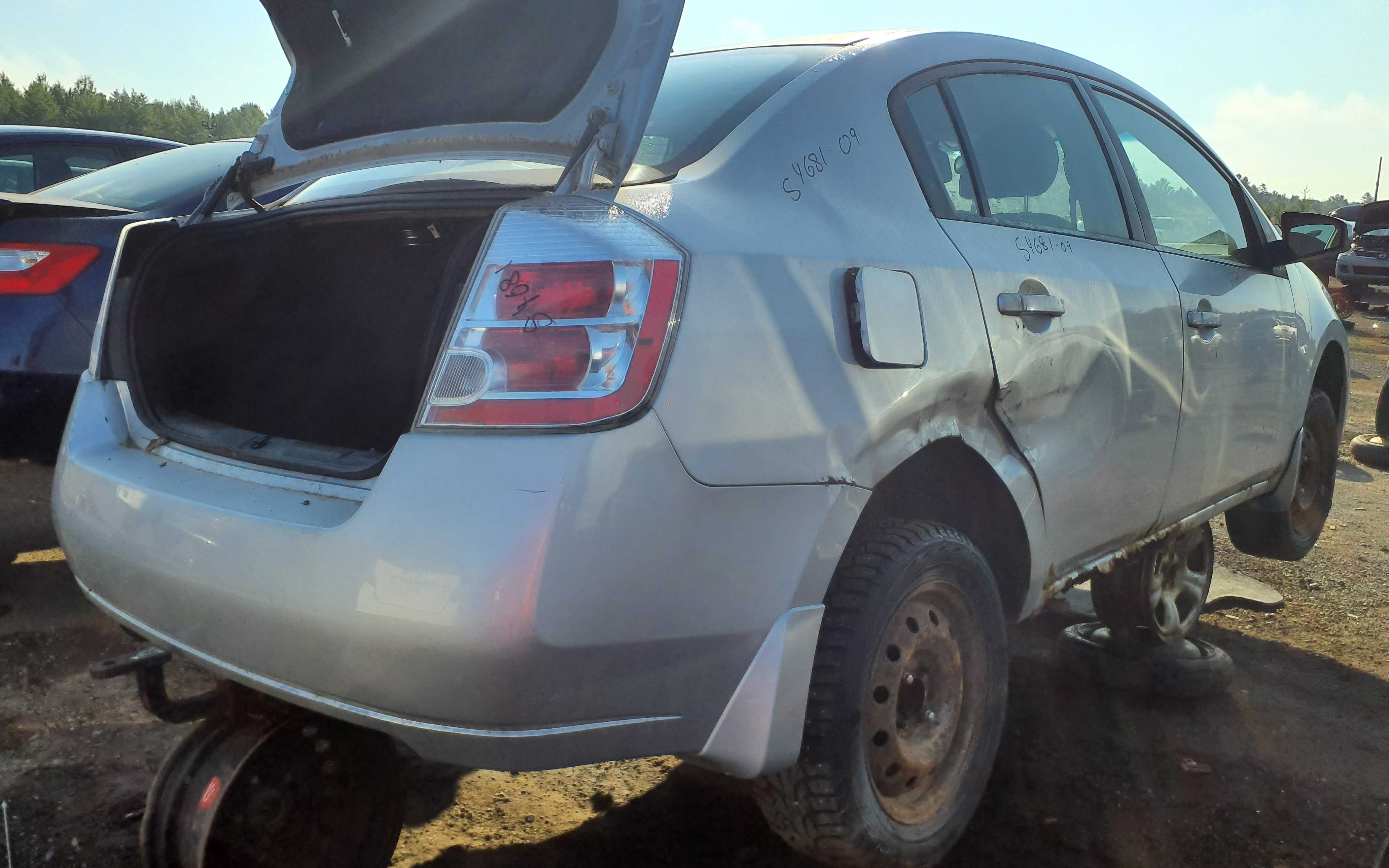 NISSAN SENTRA 2009