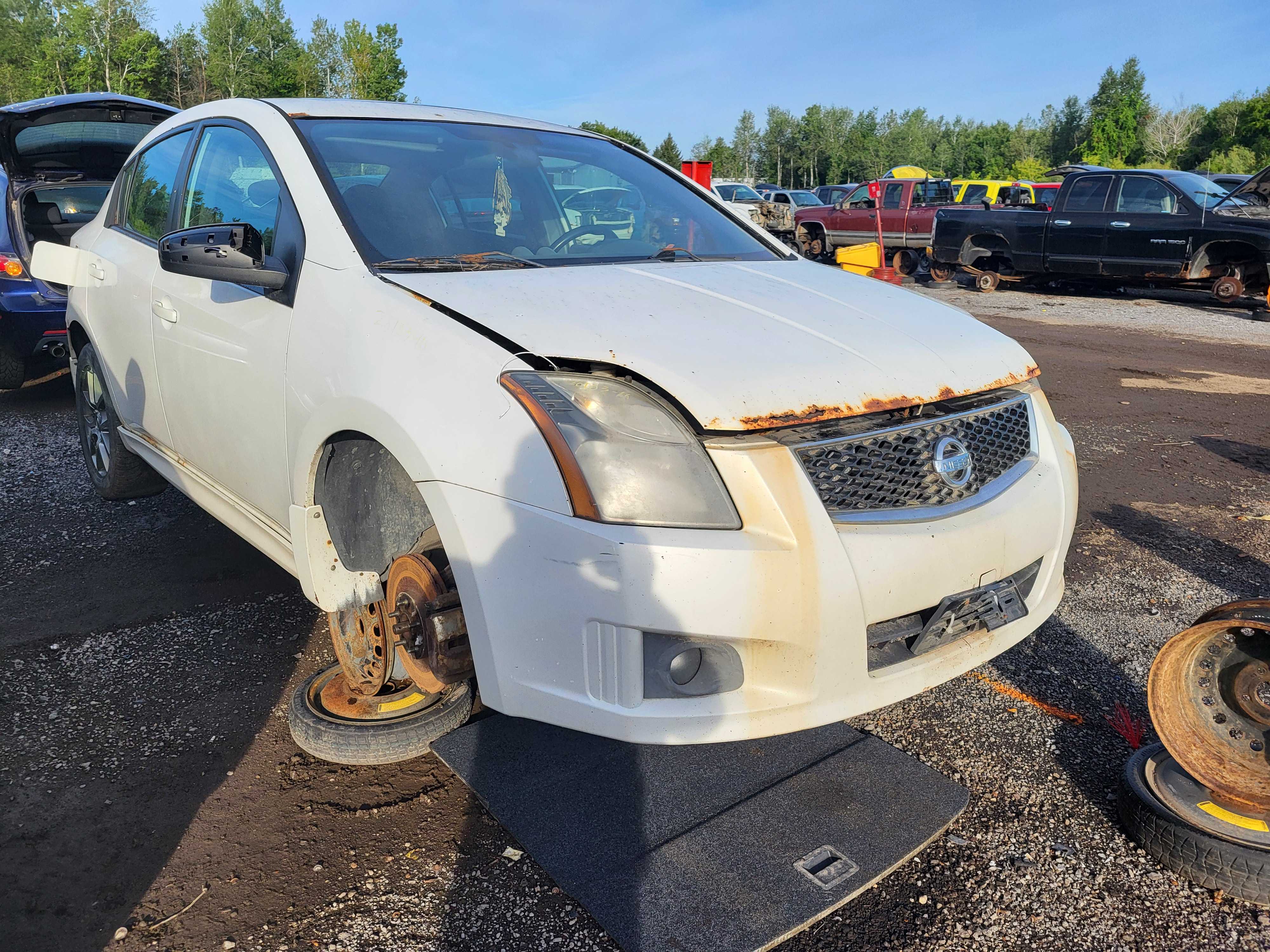 NISSAN SENTRA 2010