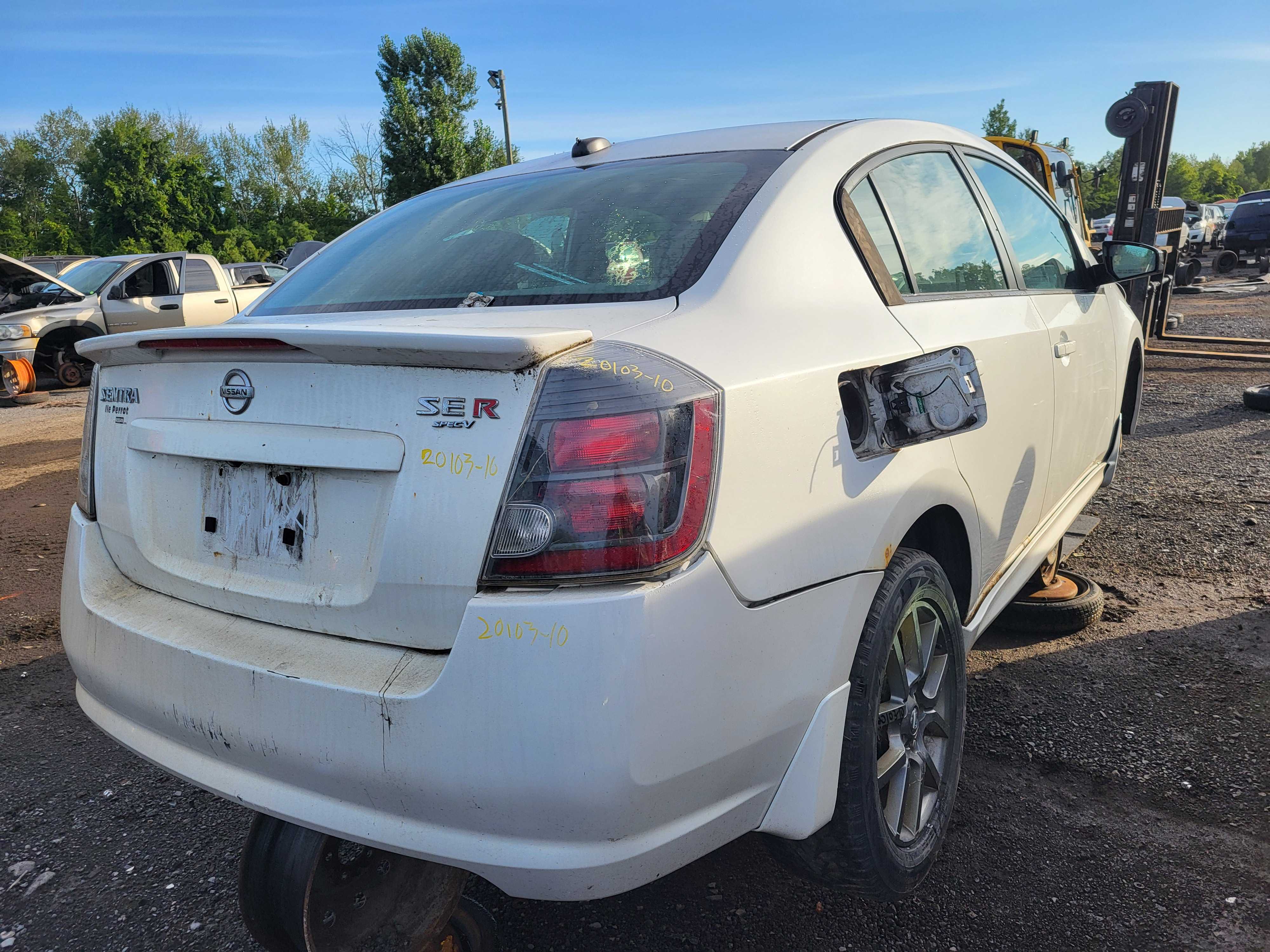 NISSAN SENTRA 2010