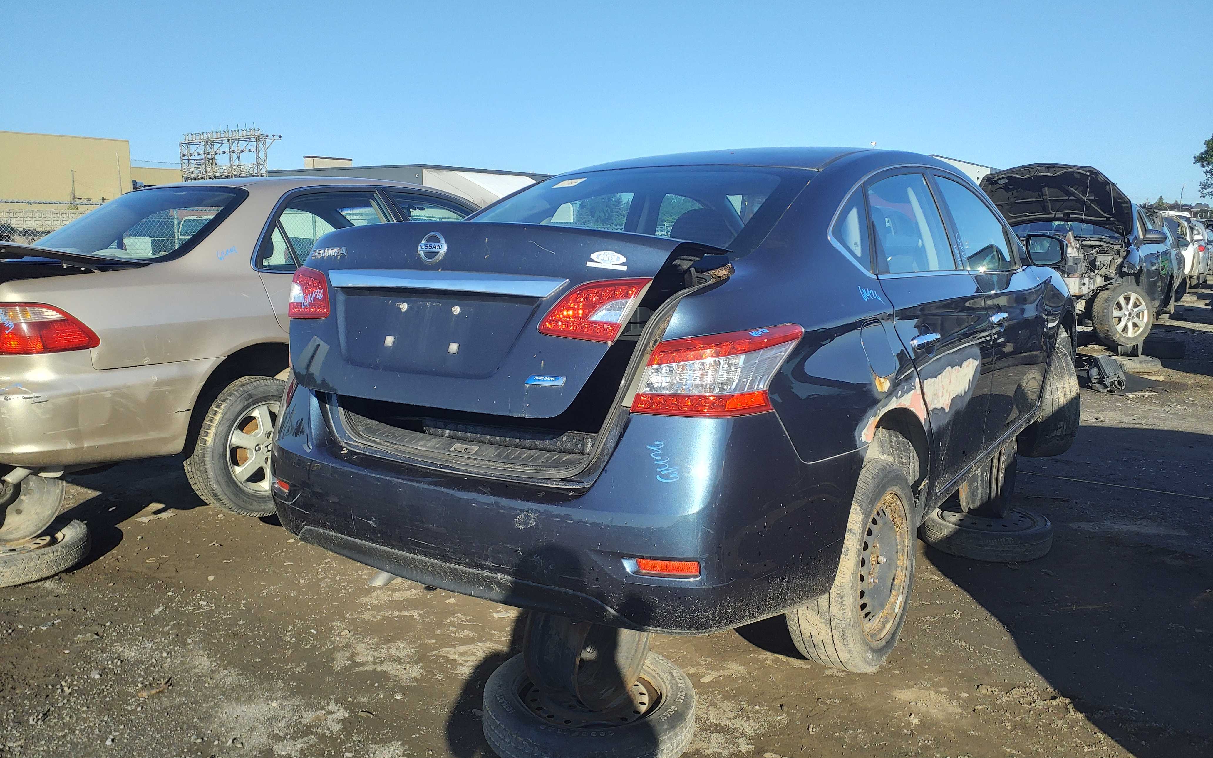 NISSAN SENTRA 2014