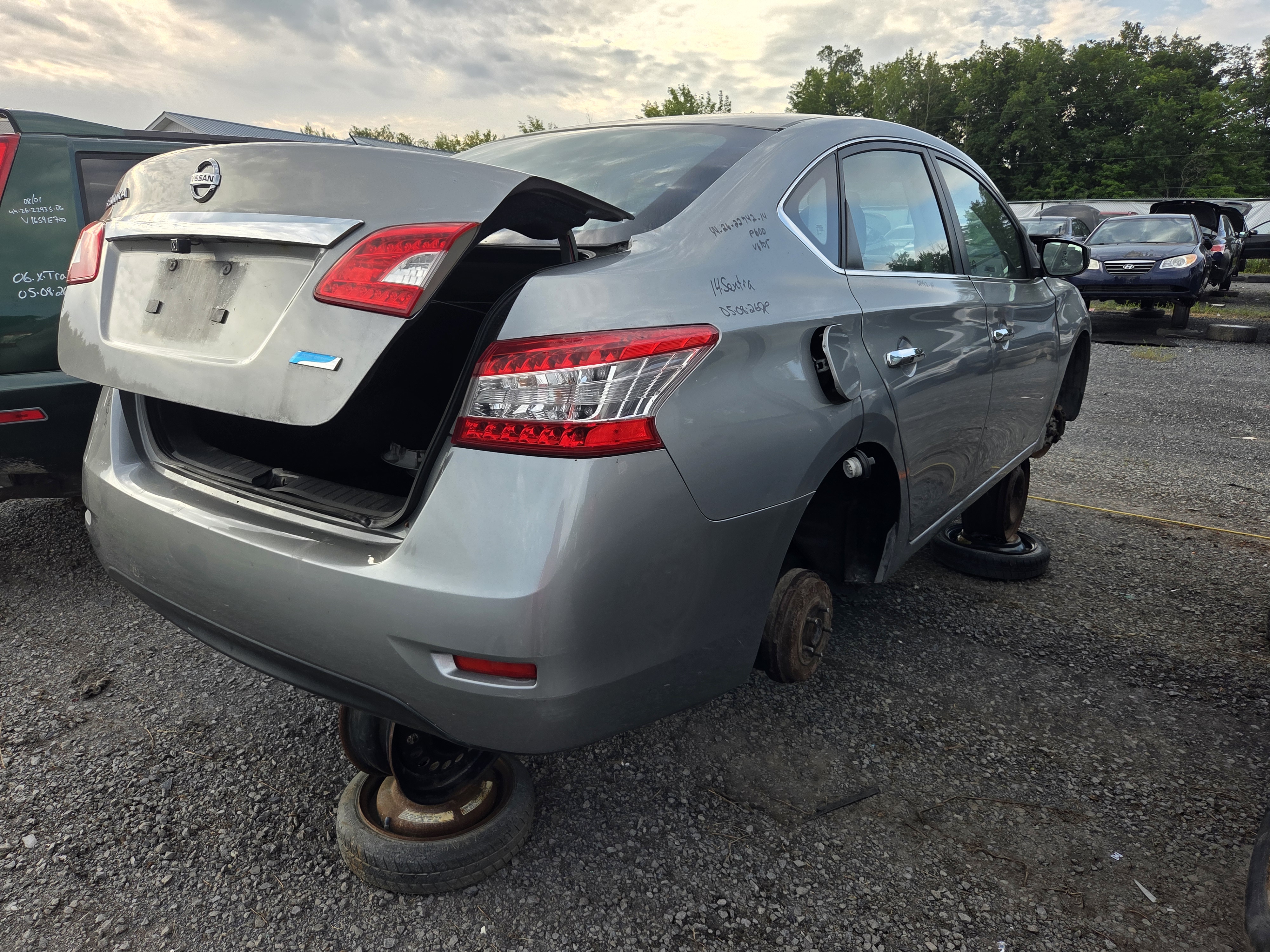 NISSAN SENTRA 2014