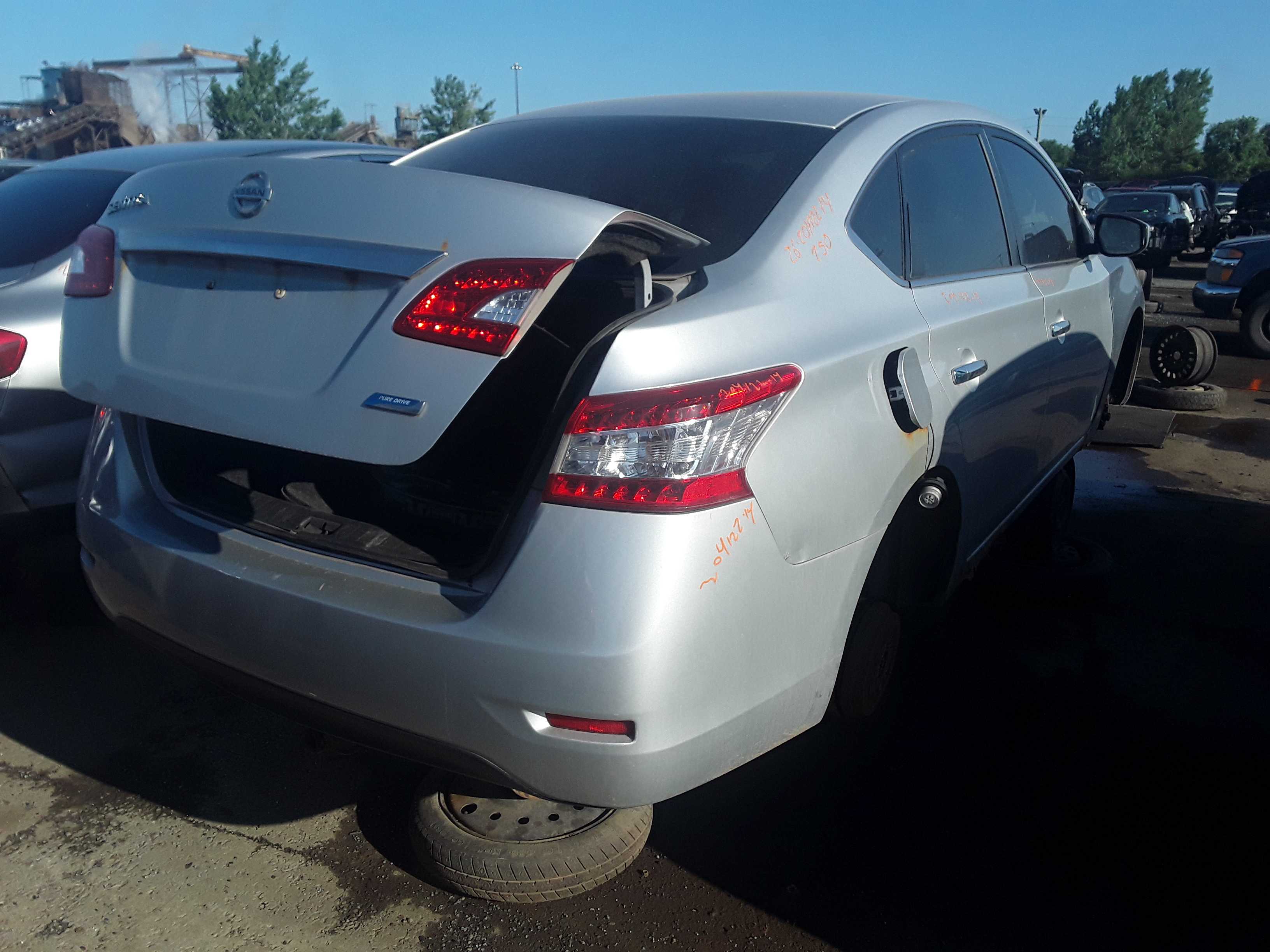 NISSAN SENTRA 2014