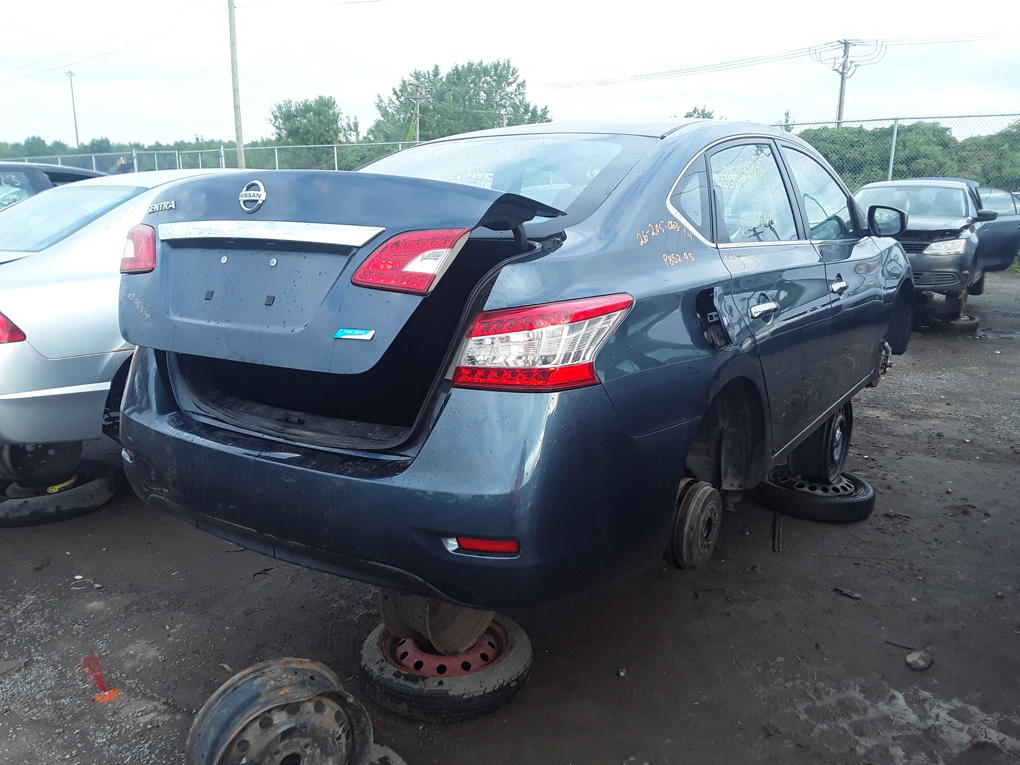 NISSAN SENTRA 2014