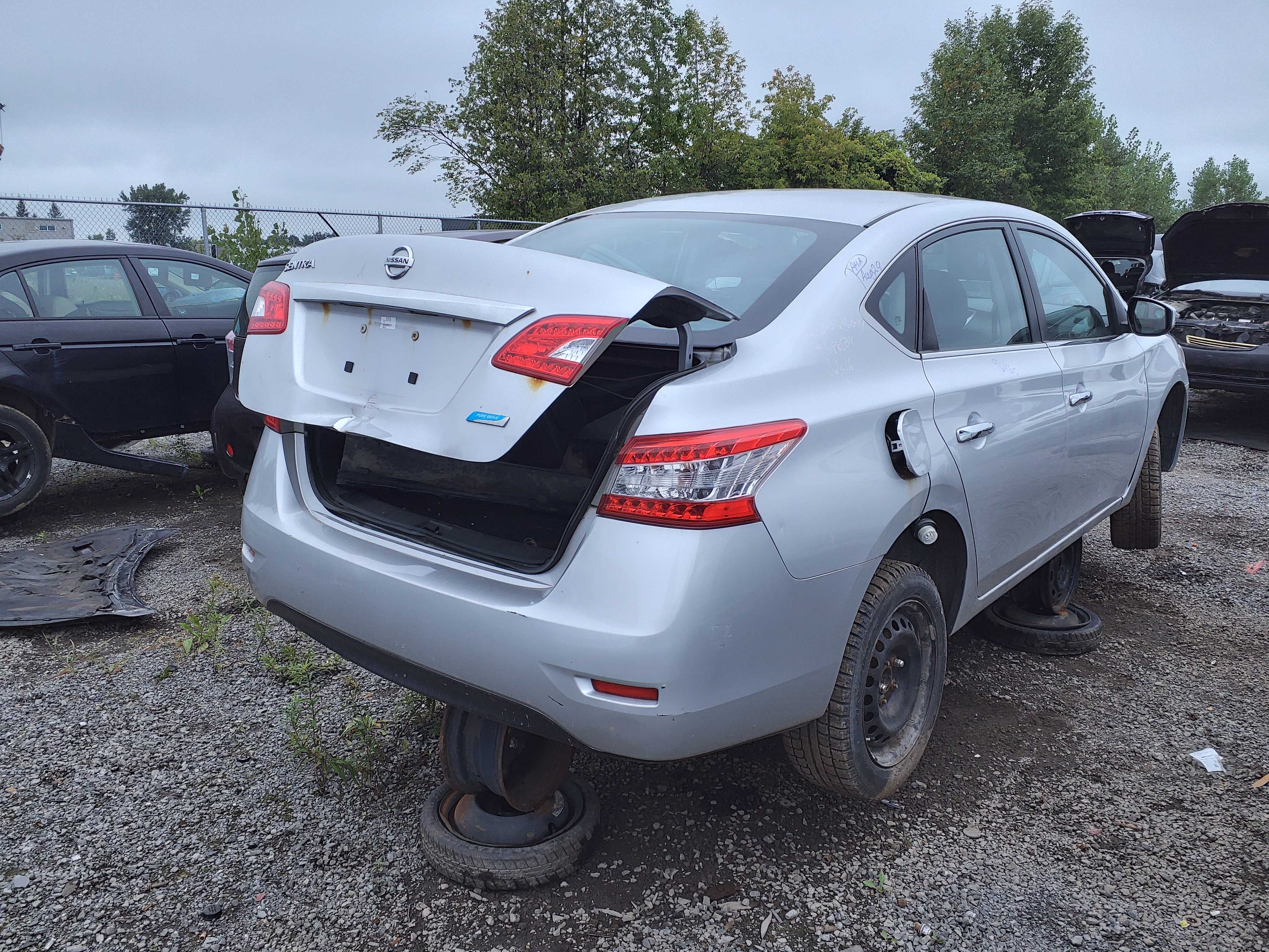 NISSAN SENTRA 2014