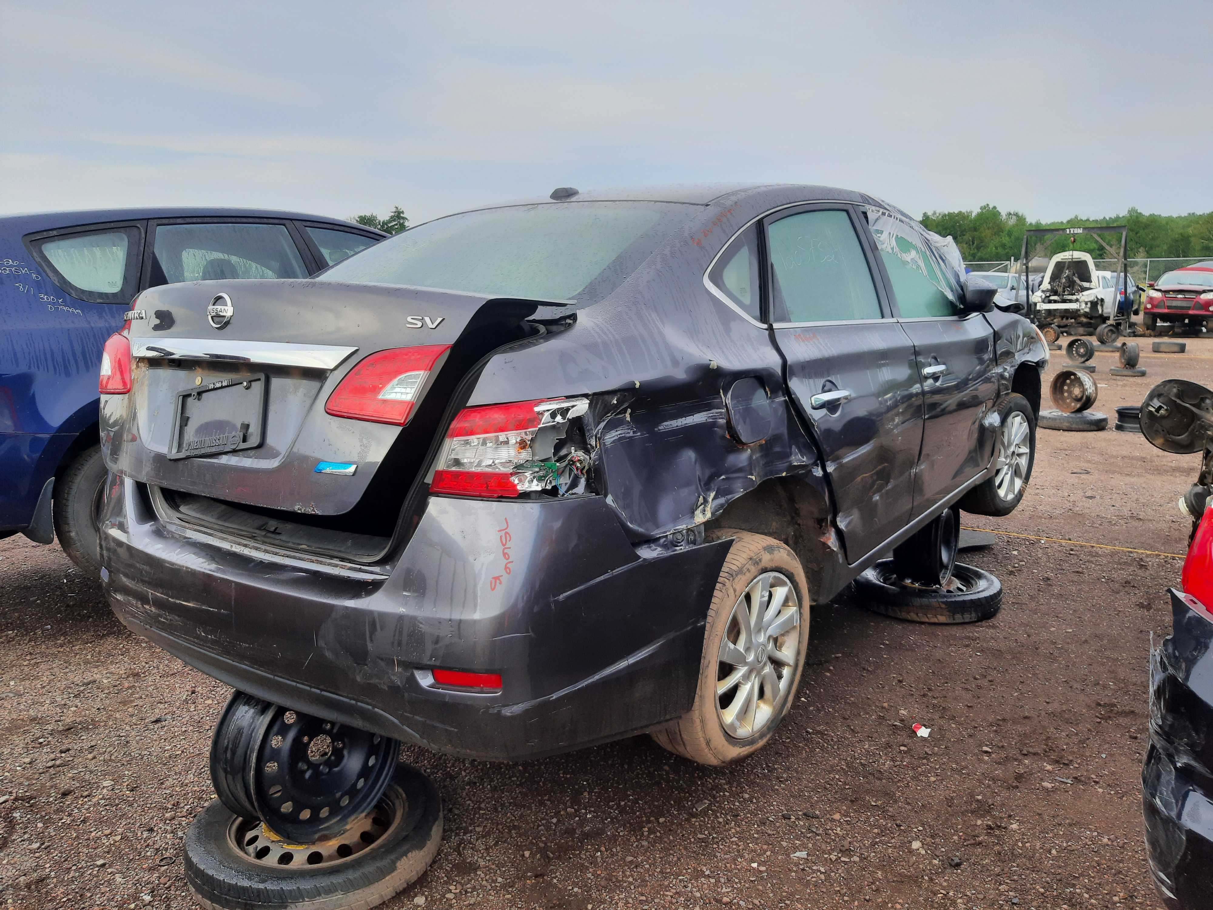 NISSAN SENTRA 2015