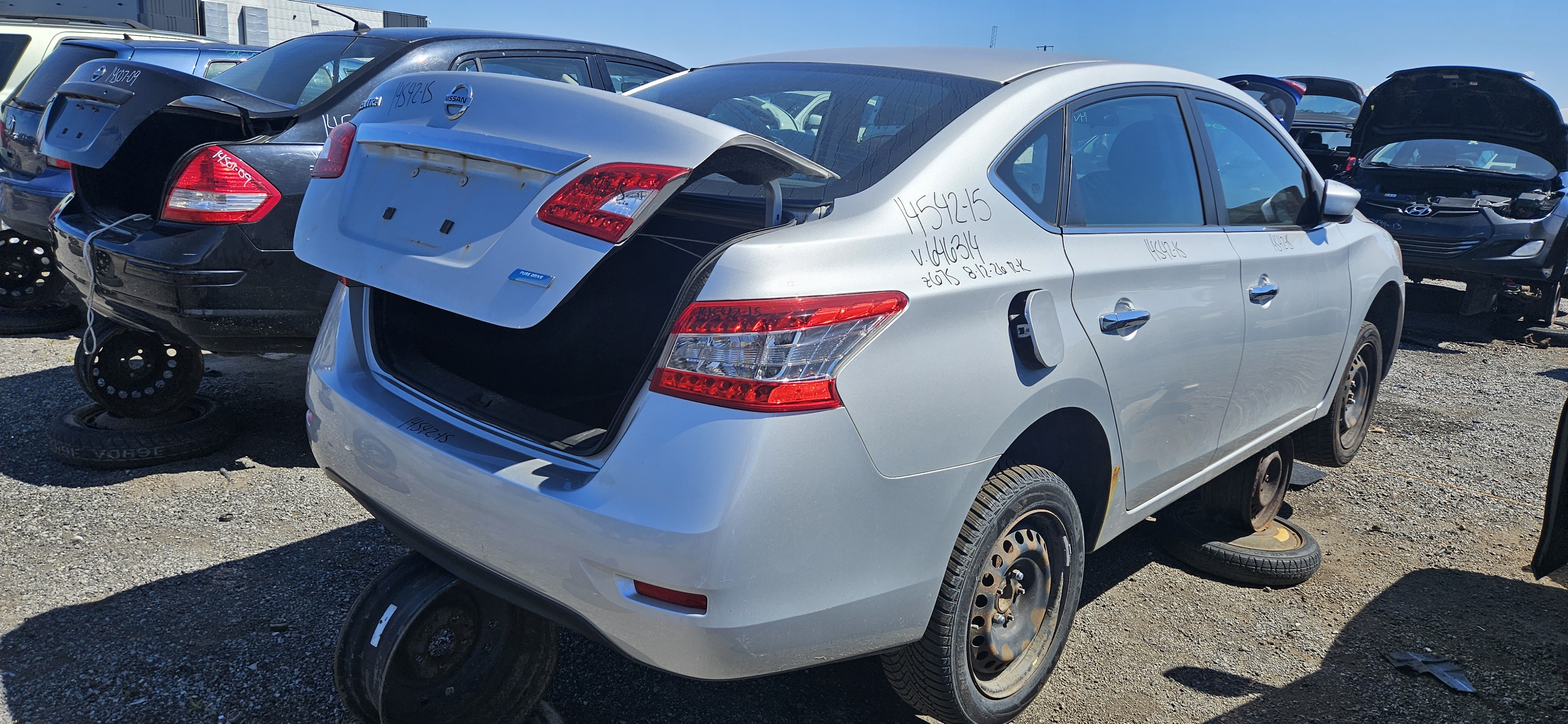 NISSAN SENTRA 2015