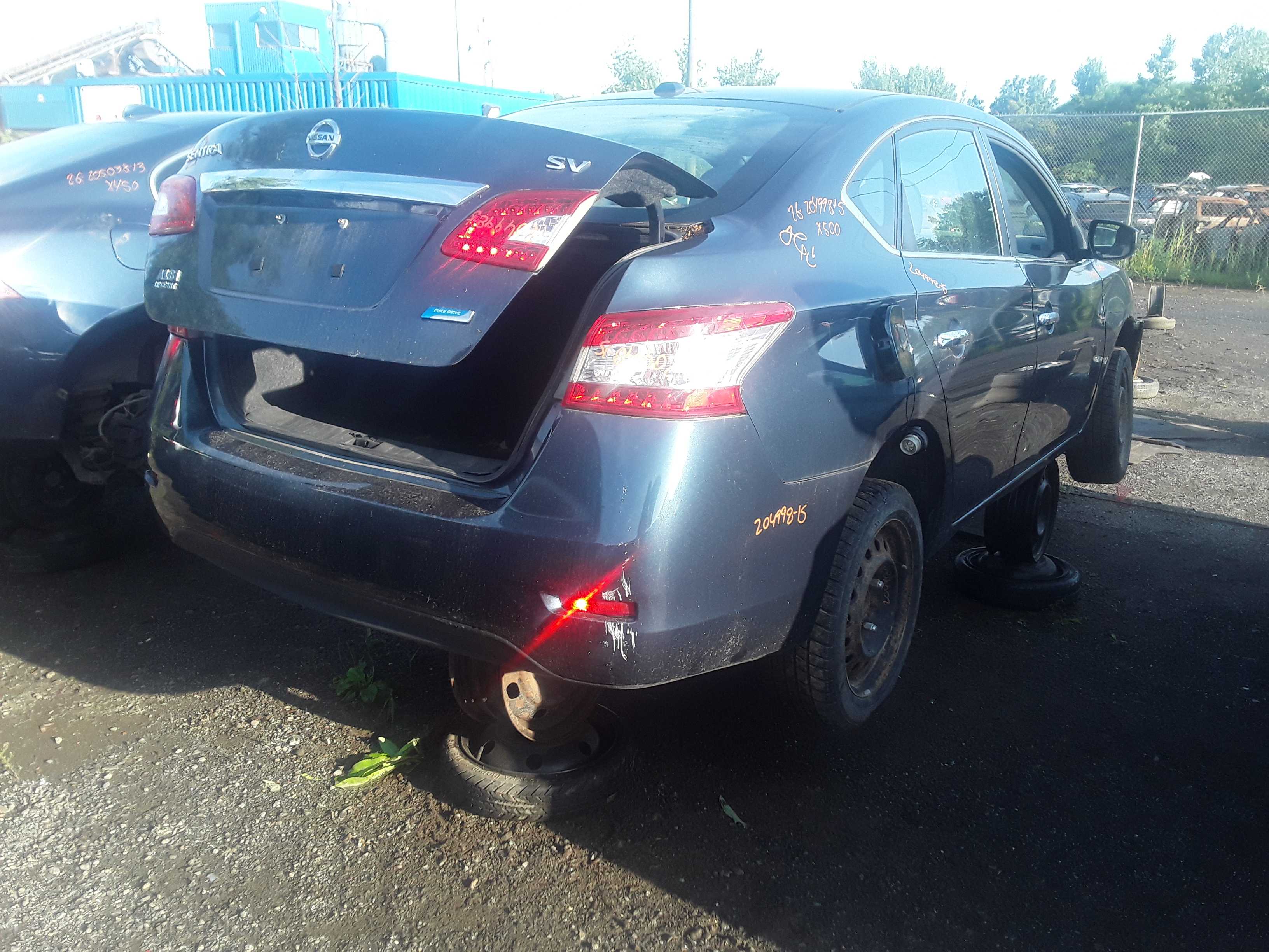 NISSAN SENTRA 2015