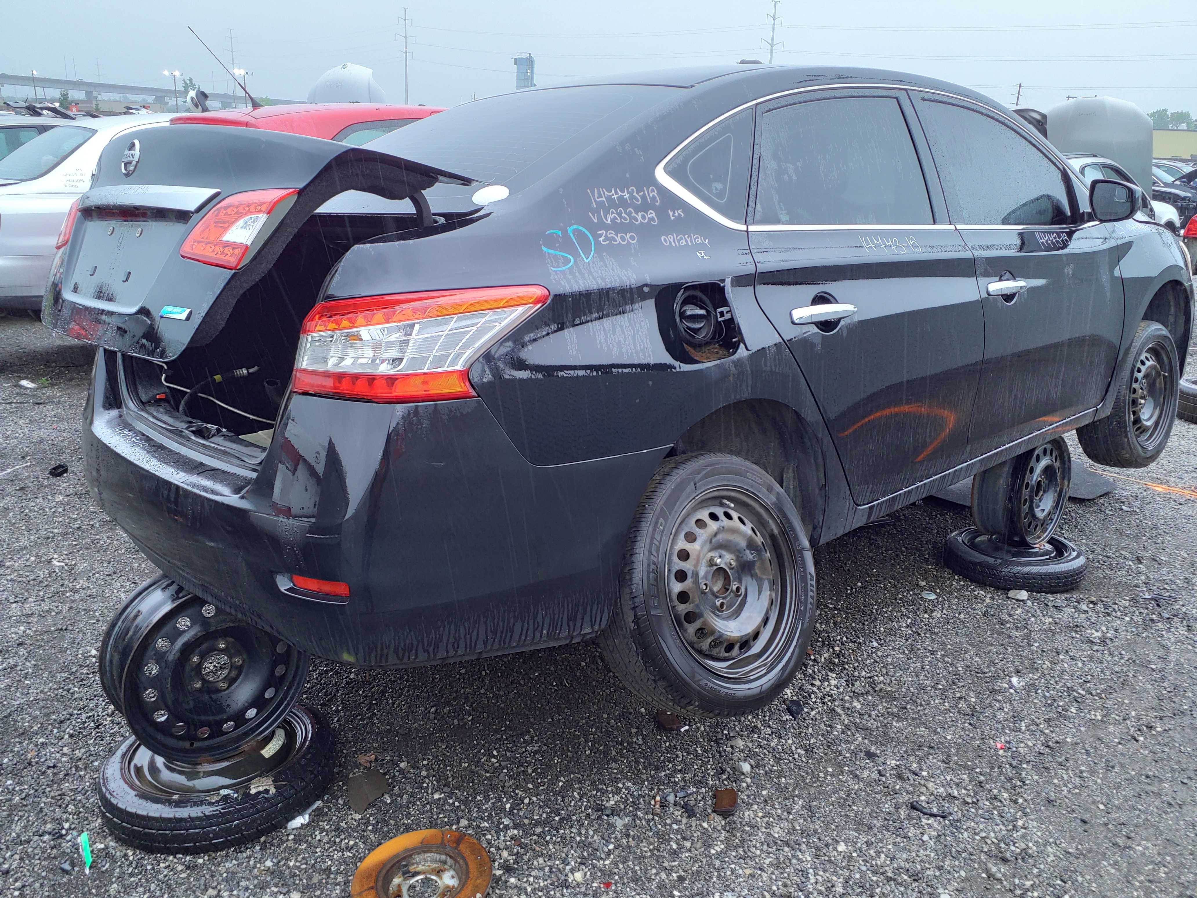 NISSAN SENTRA 2015