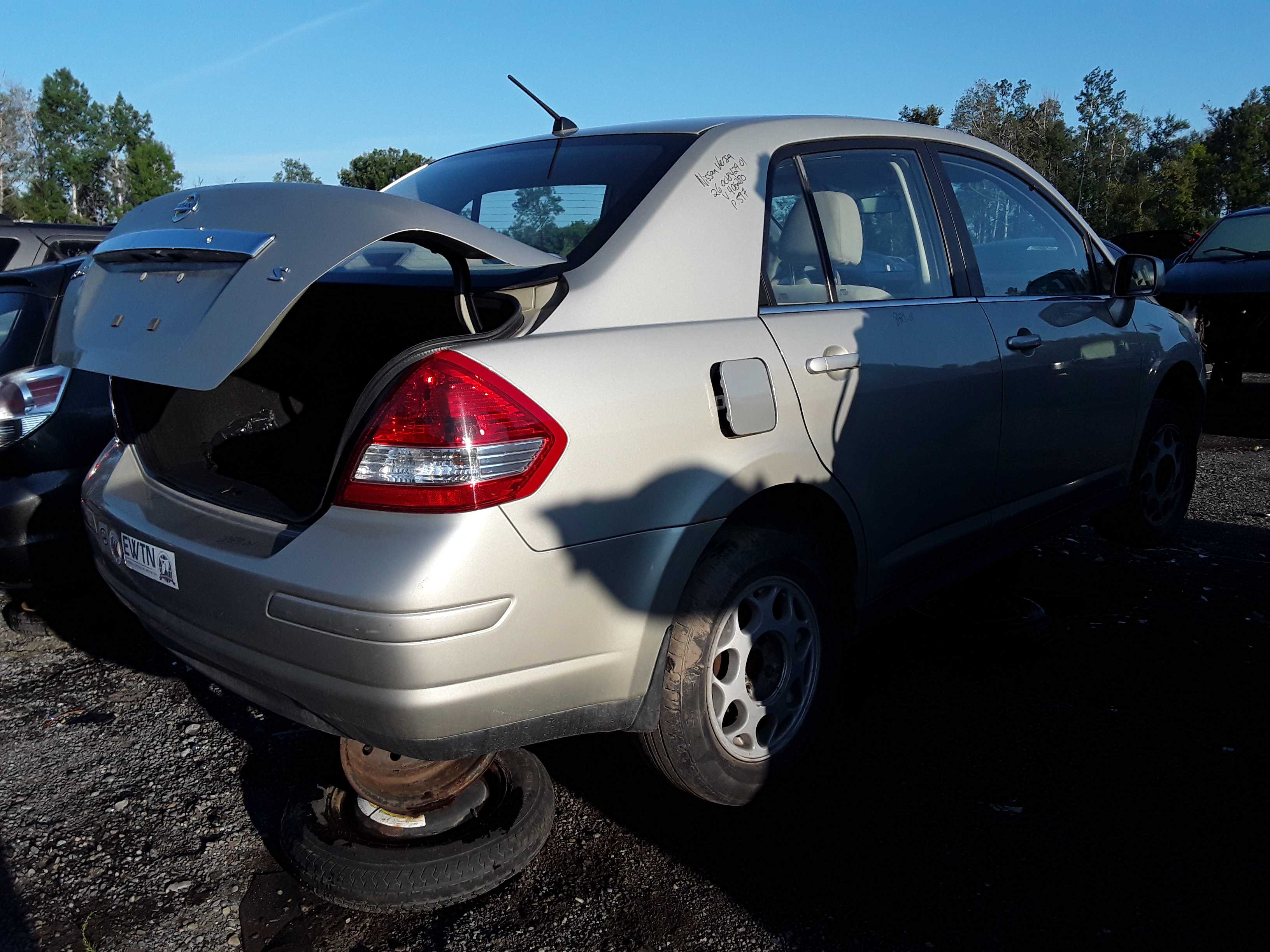 NISSAN VERSA 2007