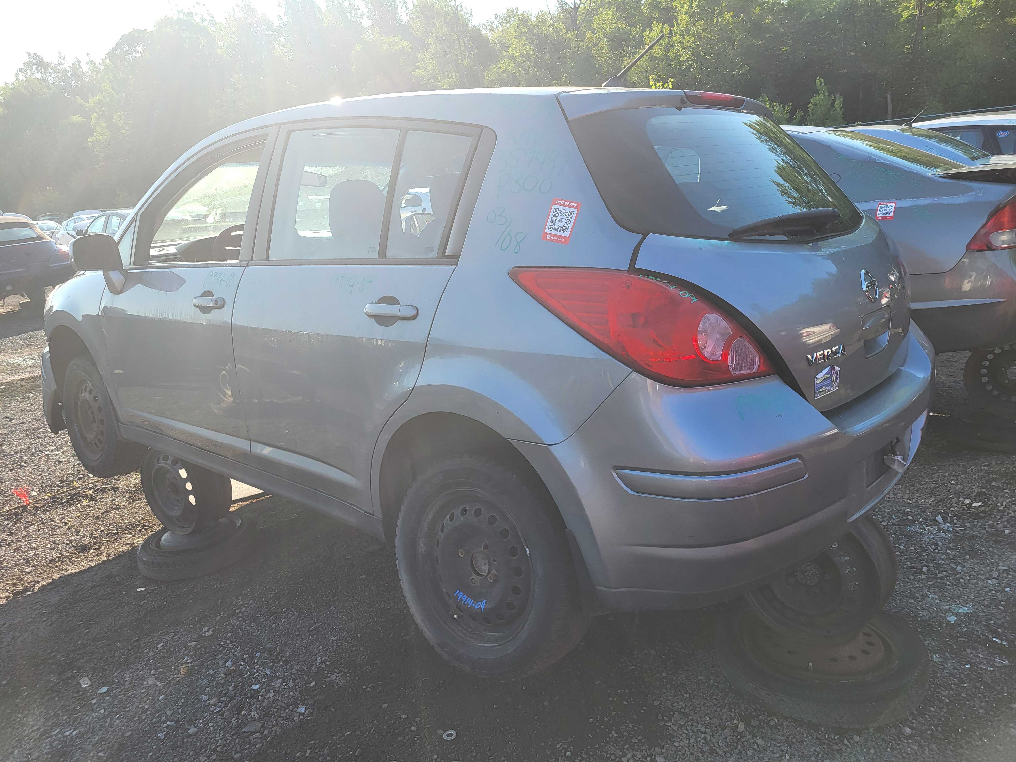 NISSAN VERSA 2009