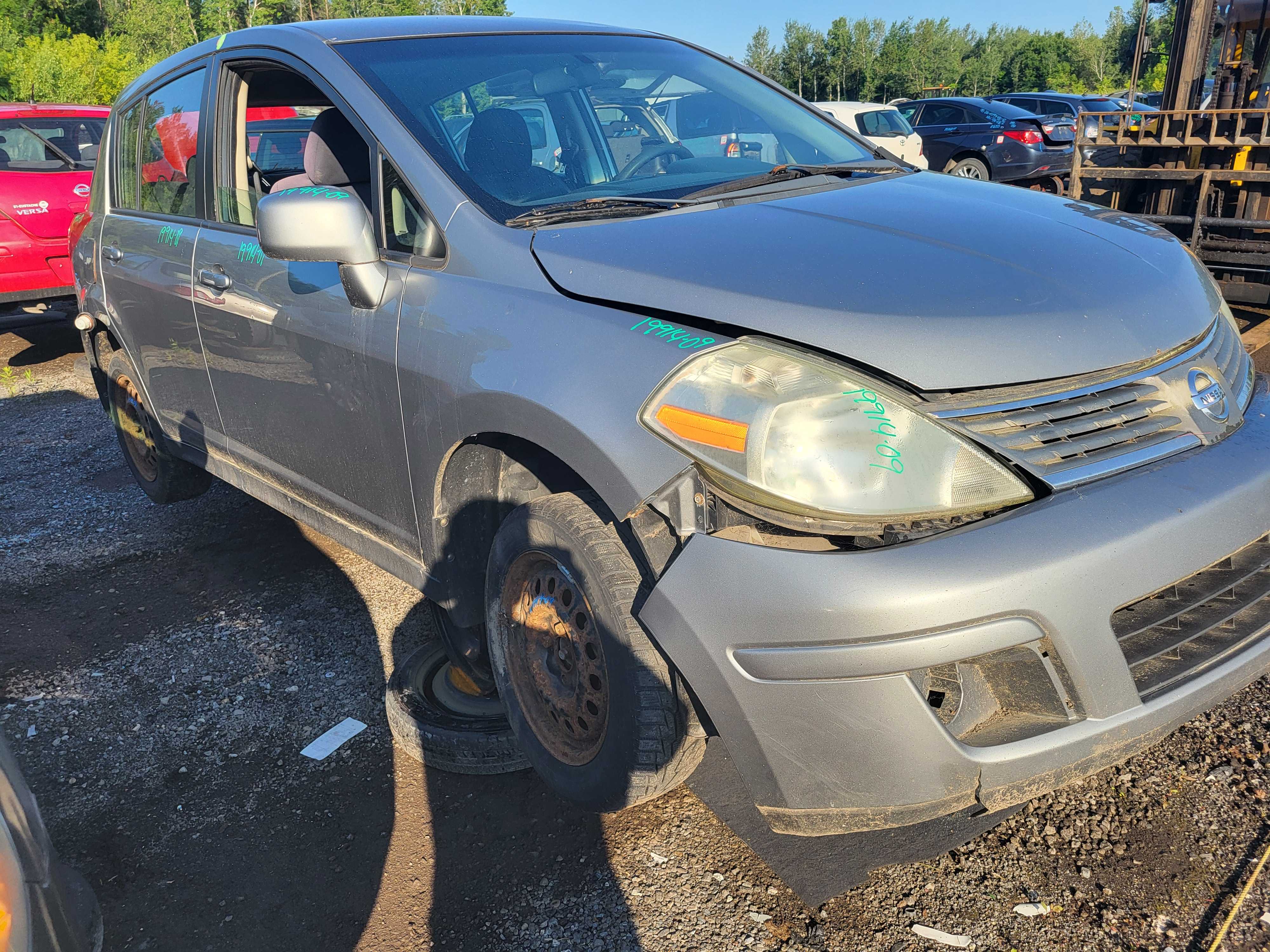 NISSAN VERSA 2009